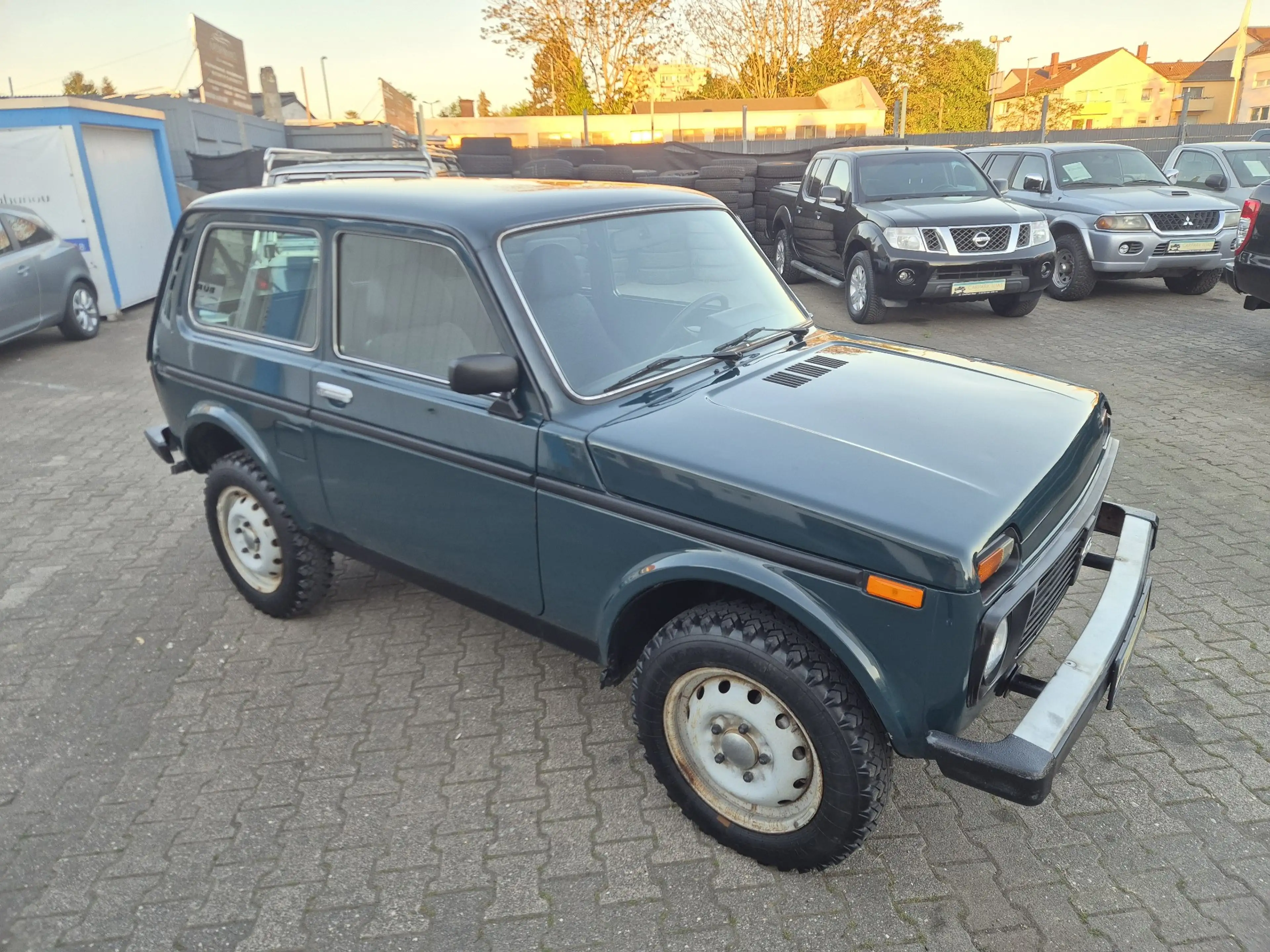 Lada Niva Only **nur 17 Tkm/AHK** — photo 2