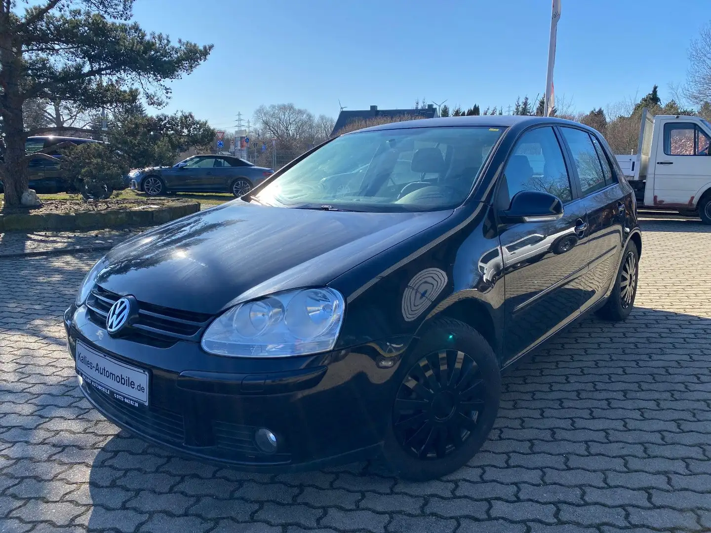 Volkswagen Golf 1.4 TSI 90 kW 5-Türer Schwarz - 1