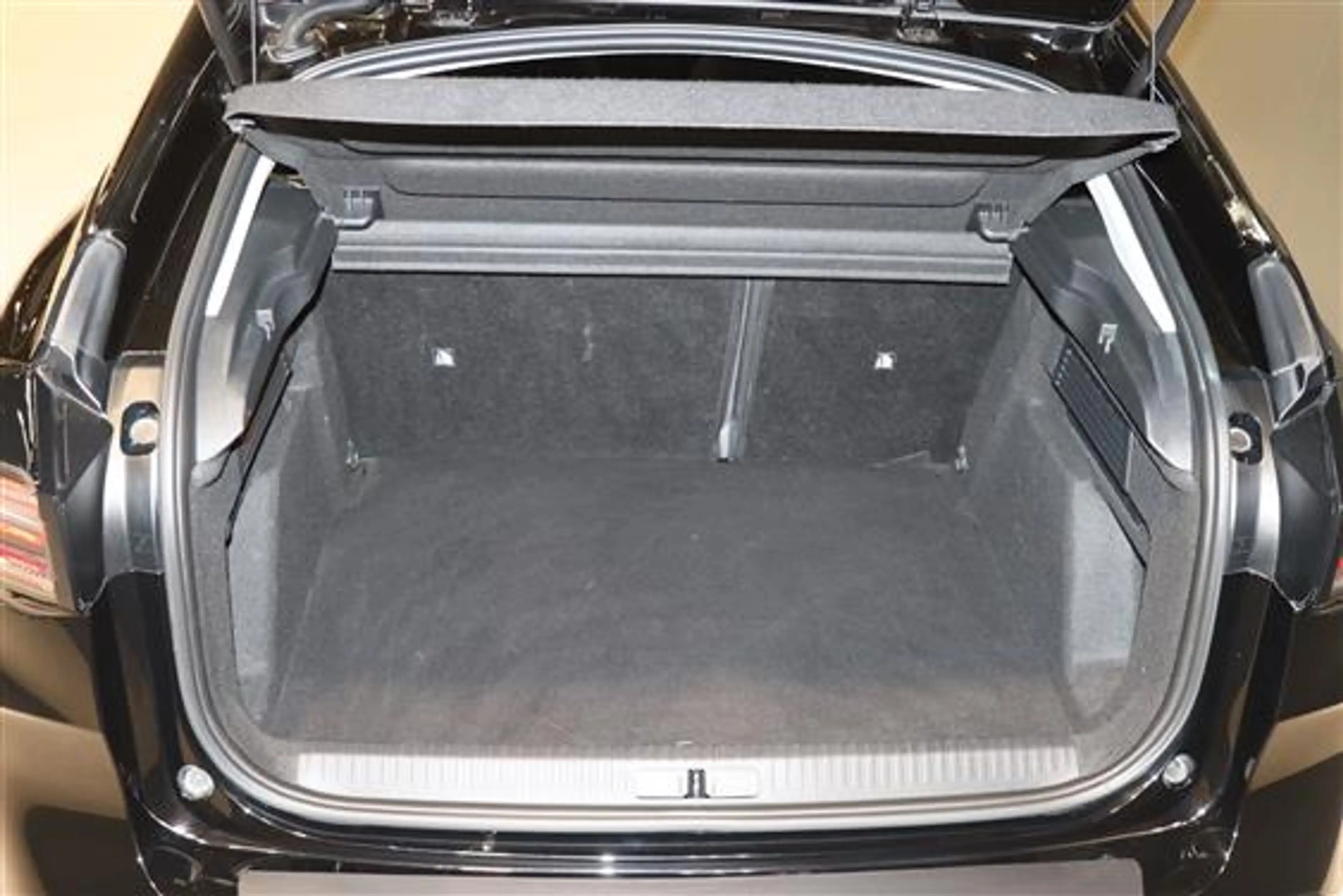 Citroen C4 1.2 mhev plus e-dcs6 — photo 5