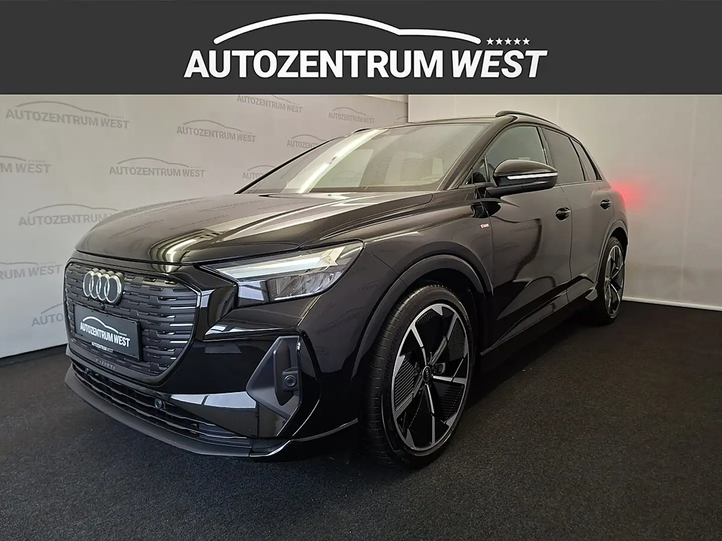 Audi Q4 e-tron Q4 50 e-tron quattro 82kWh *S line*..LED/Navi/H... Schwarz - 2