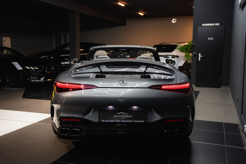 Mercedes-Benz SL 63 AMG *BURMESTER*360*HU* MANUFAKTUR*1.HAND — photo 10