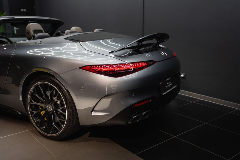 Mercedes-Benz SL 63 AMG *BURMESTER*360*HU* MANUFAKTUR*1.HAND — photo 9