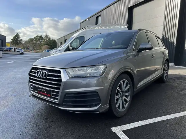 Audi Q7 II 3.0 V6 TDI 272ch clean diesel S line quattro Tiptronic 7 places