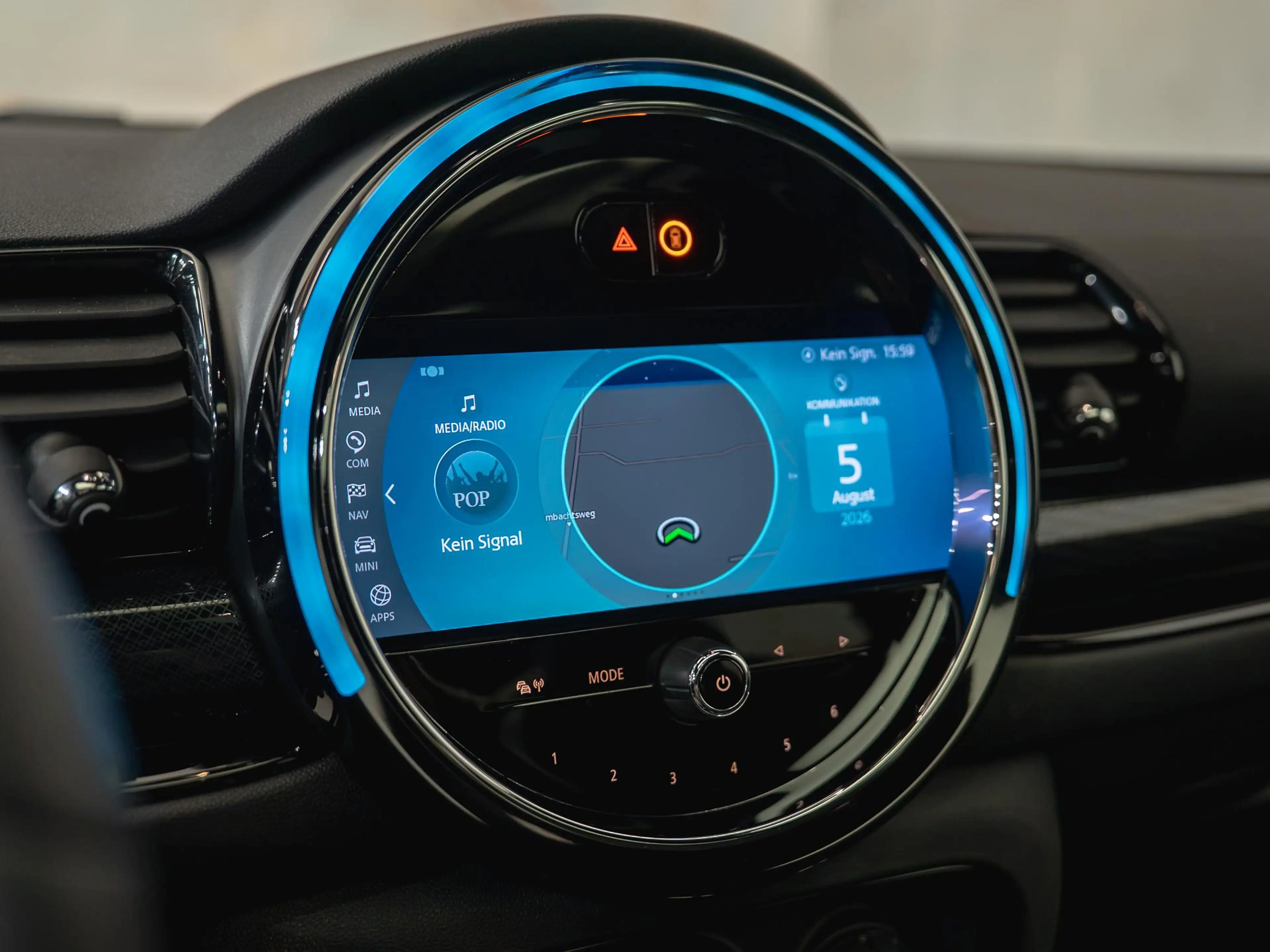 MINI John Cooper Works Clubman 2.0 JCW ALL4 , pano, JCW-stoelen, 19", H/K, keyles — photo 9