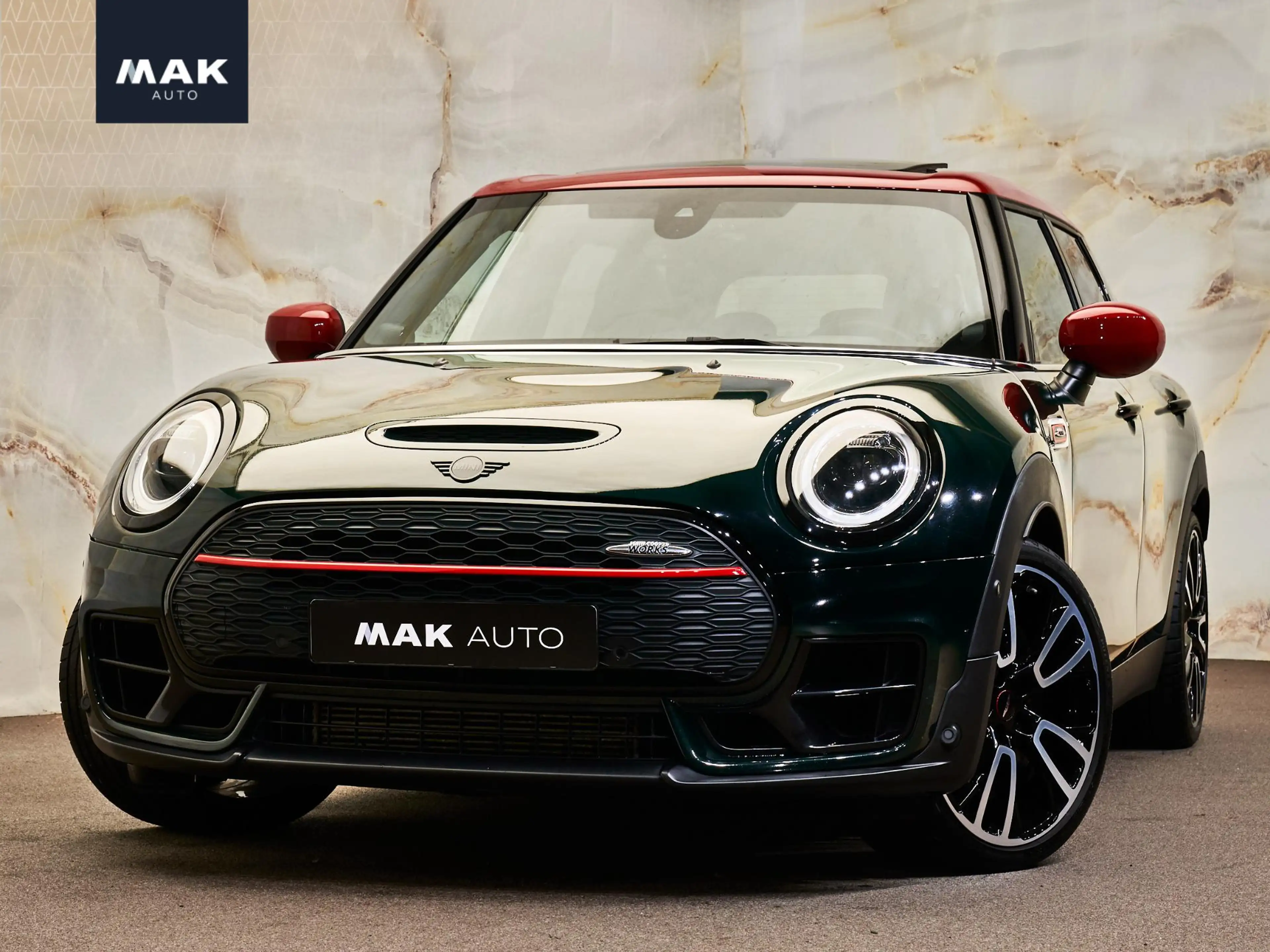 MINI John Cooper Works Clubman 2.0 JCW ALL4 , pano, JCW-stoelen, 19", H/K, keyles