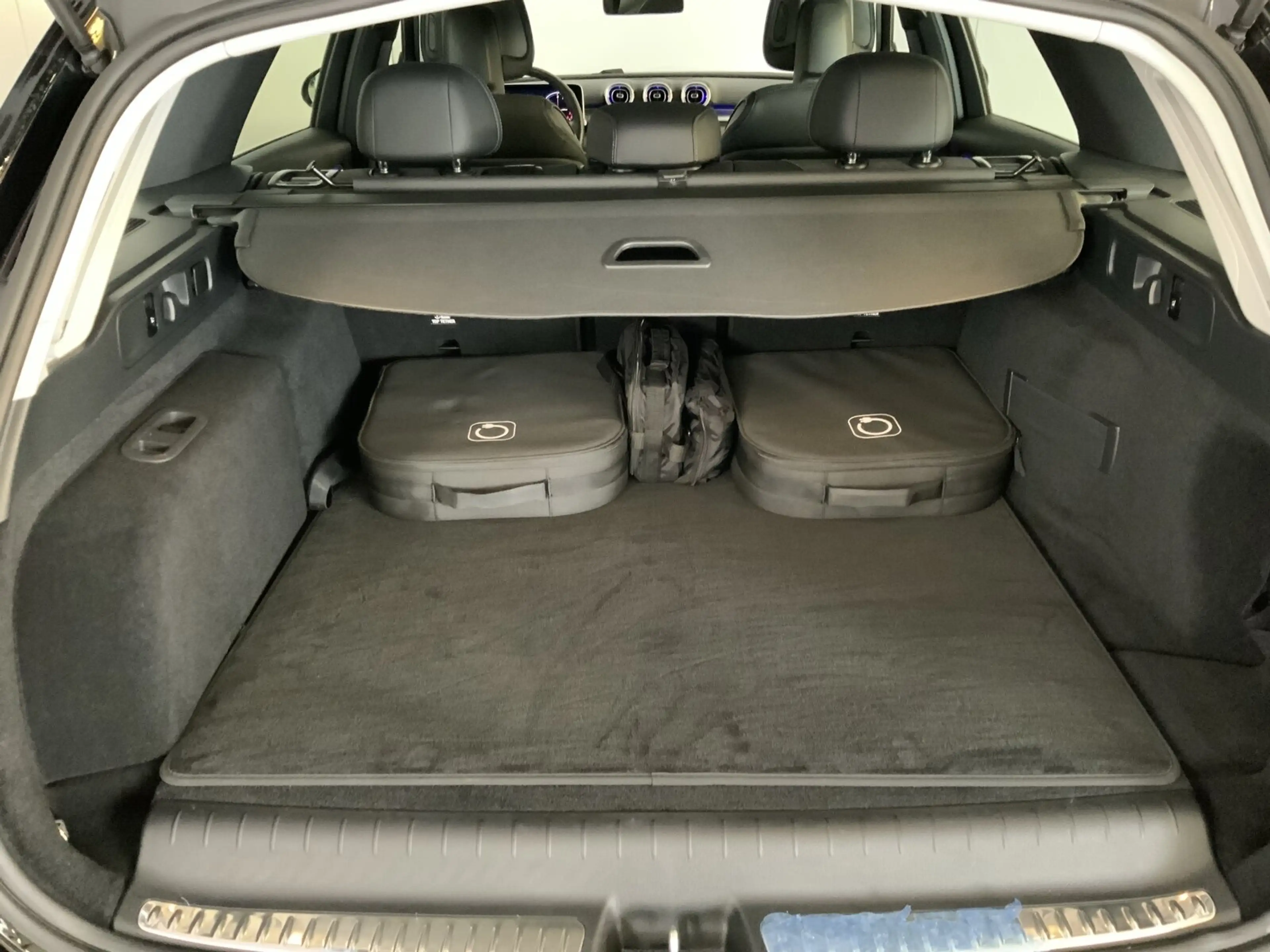 Mercedes-Benz C 300 C 300 de T-Modell — photo 7
