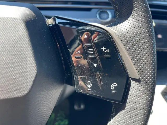Peugeot 3008 view 18