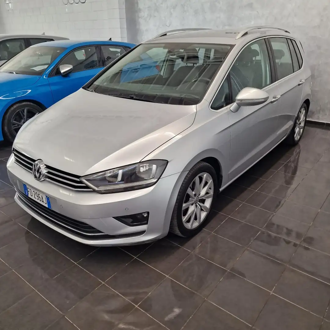 Volkswagen Golf Sportsvan 2.0 TDI DSG Highline BlueMotion Tech. Grigio - 2