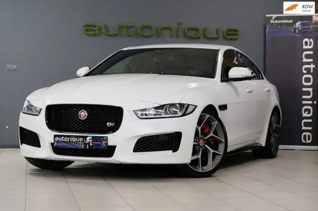 Jaguar XE 3.0 S *105dkm* 340pk |UNIEK in NL| 6 cilinder Navi