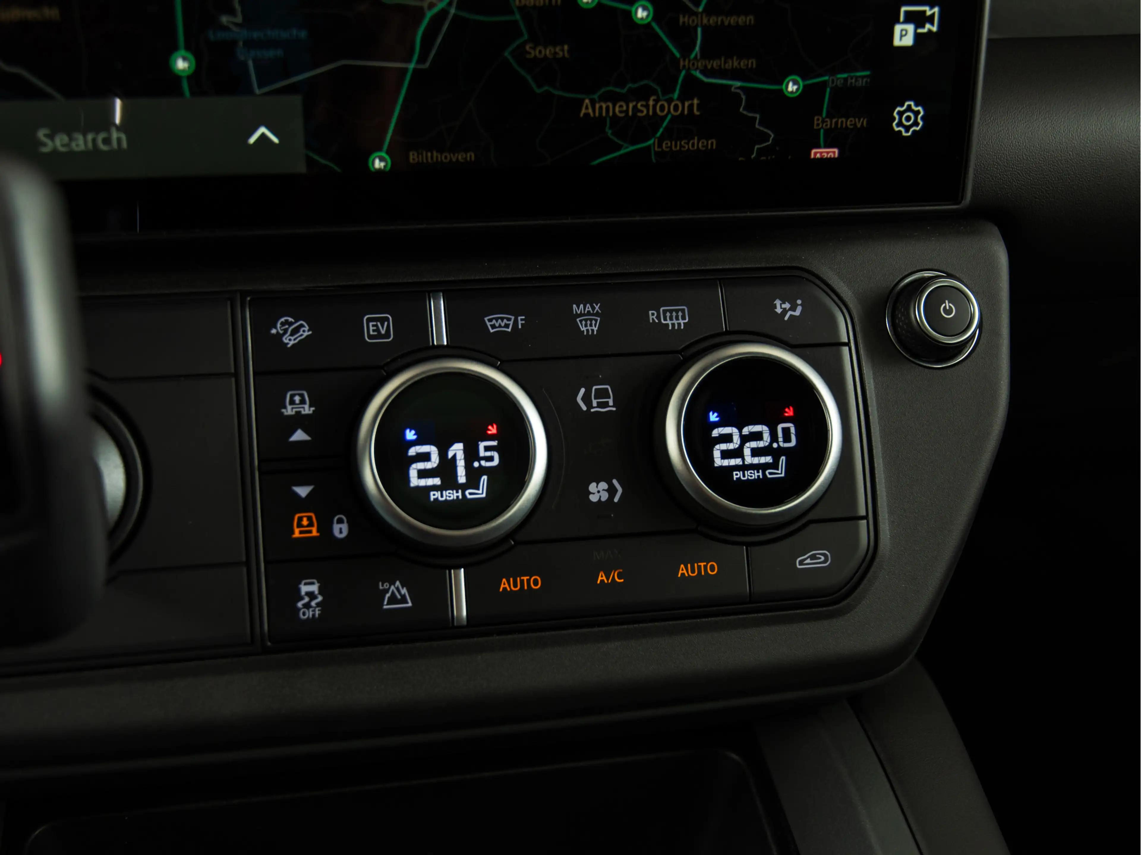 Land Rover Defender 110 2.0 P300e 110 X-Dynamic HSE MY26 | PANO | HUD — photo 23