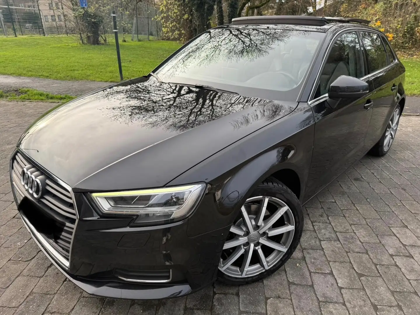 Audi A3 A3 35 TDi Business Ed. Sport S tr.(EU6d-T.) Schwarz - 1