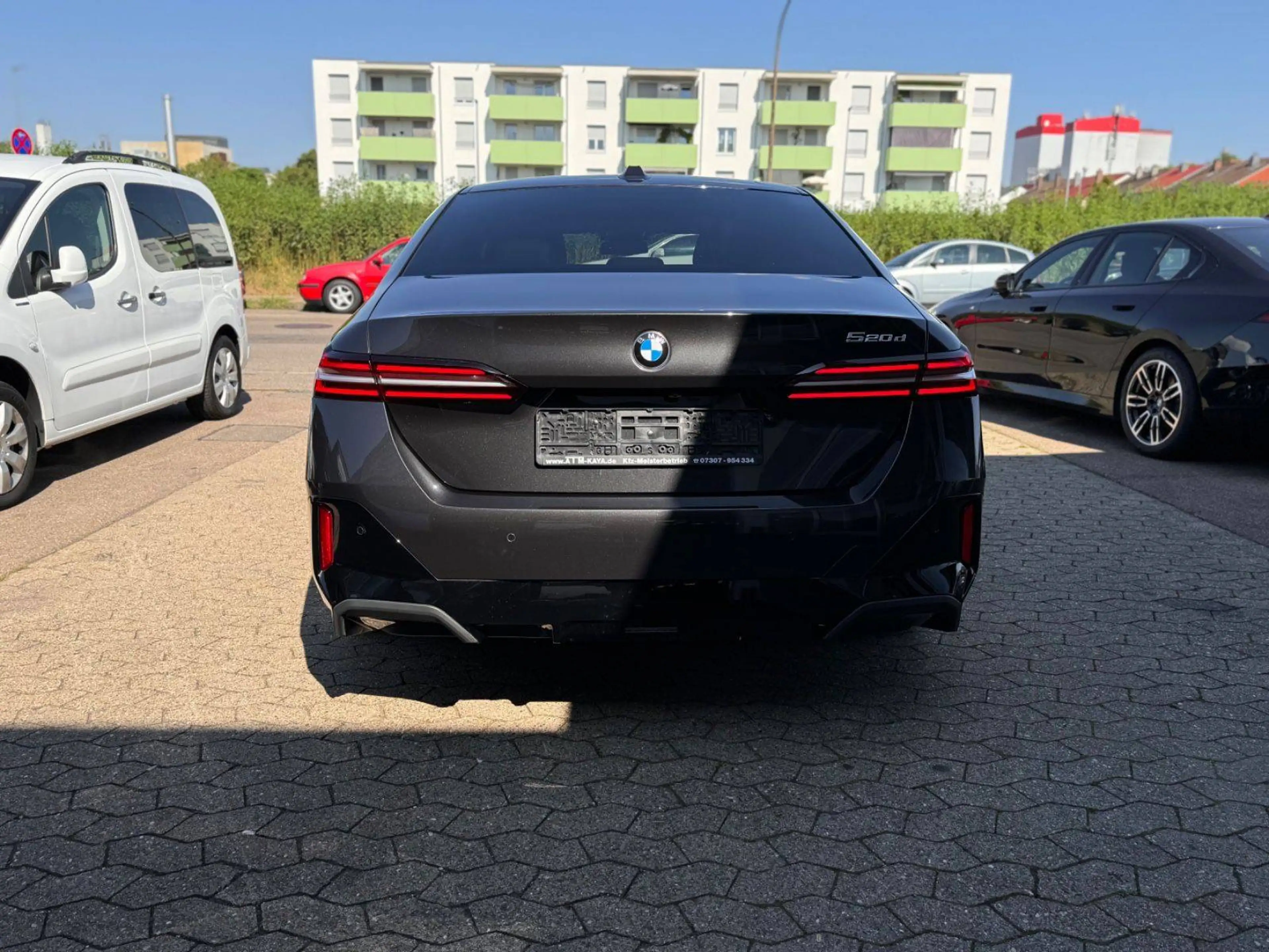BMW 520 520 d M Sport — photo 5
