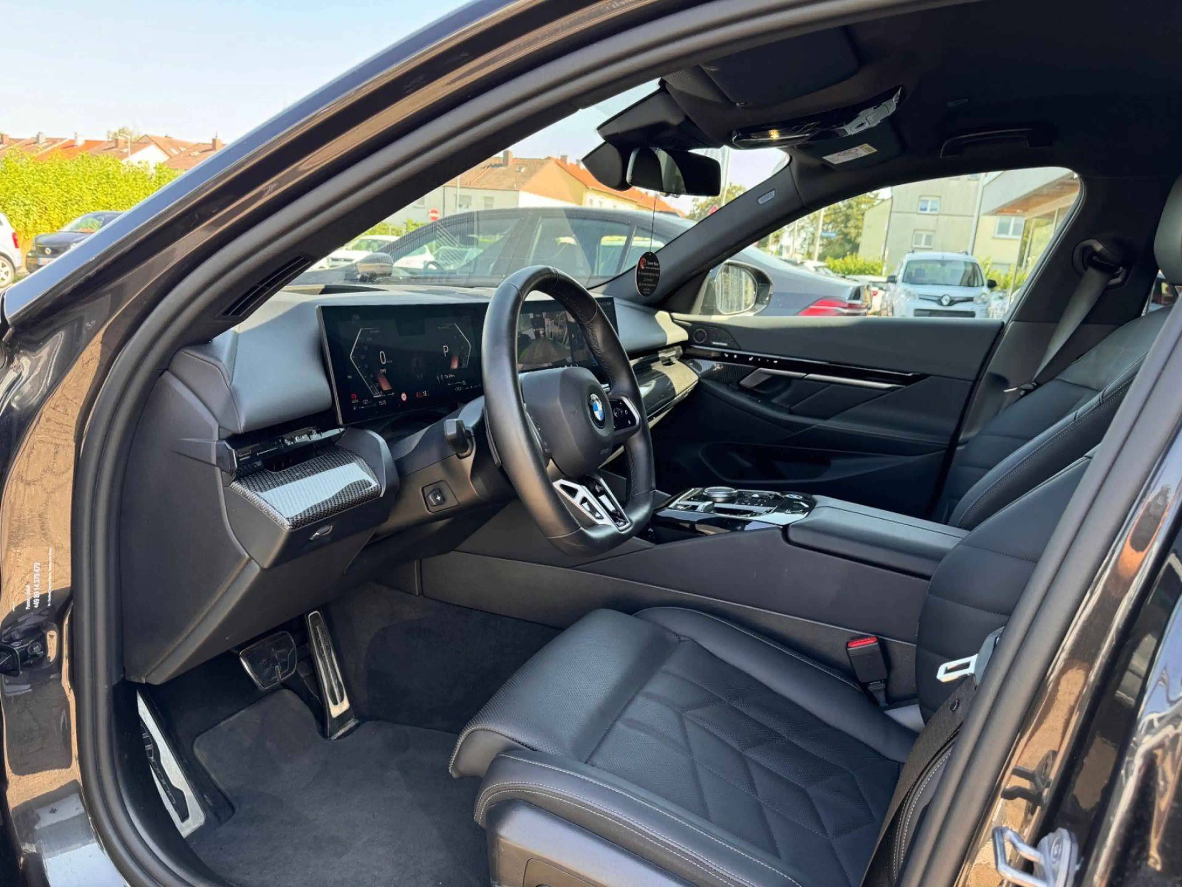 BMW 520 520 d M Sport — photo 9