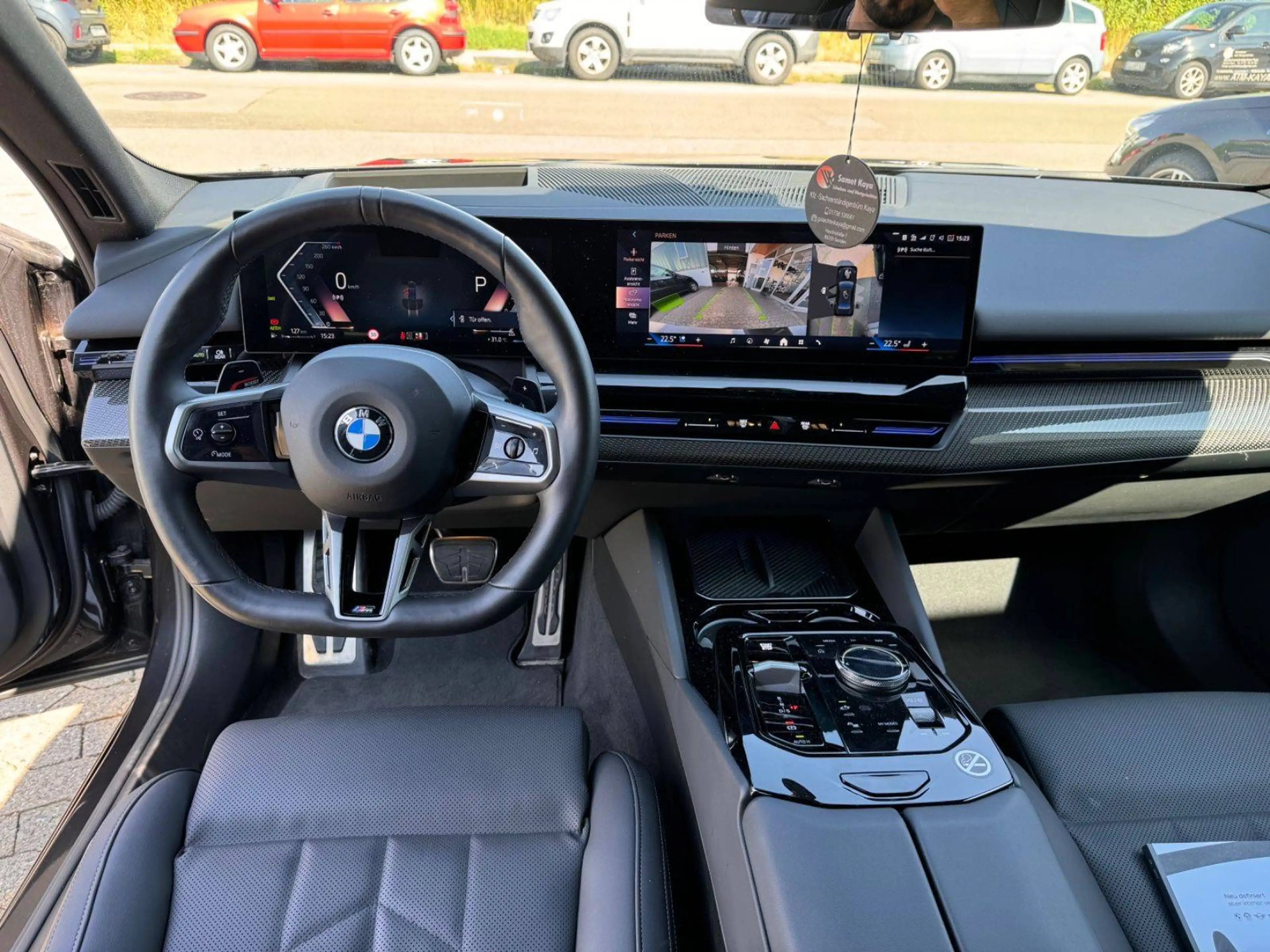 BMW 520 520 d M Sport — photo 12