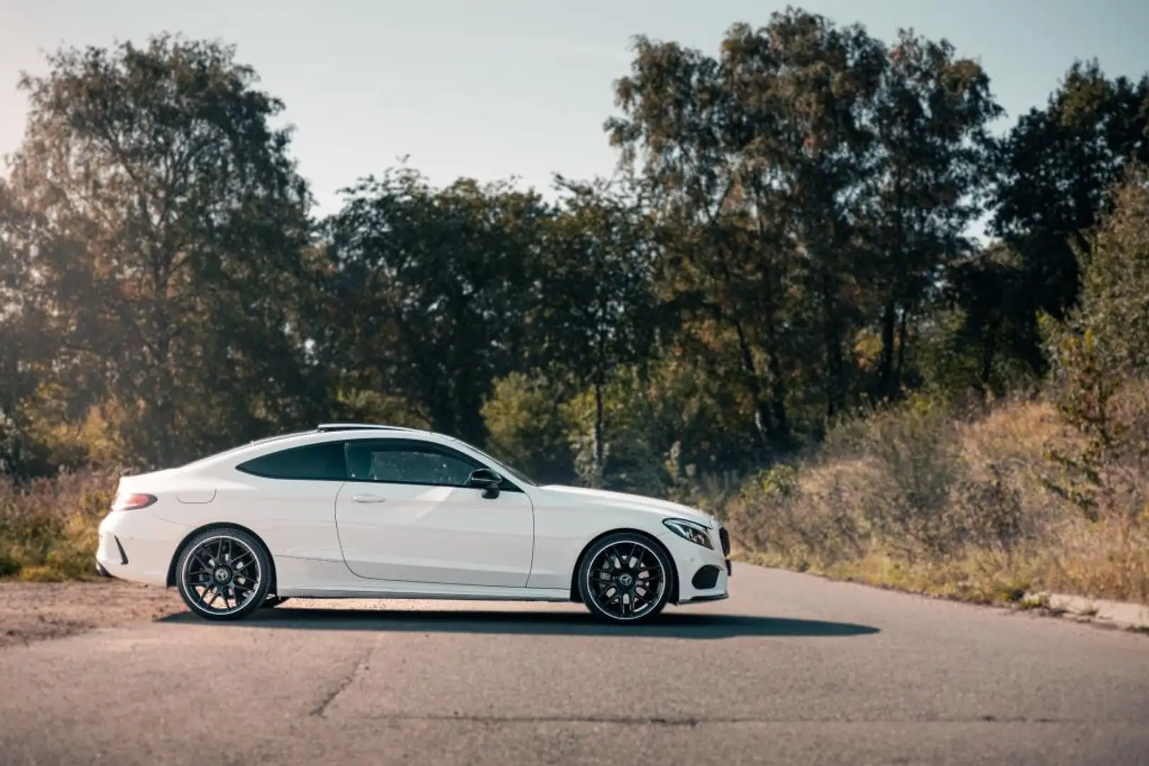 Mercedes-Benz C 250 Coupé Edition 1 AMG-Line | Pano | 20" | Burmeister Blanc - 1
