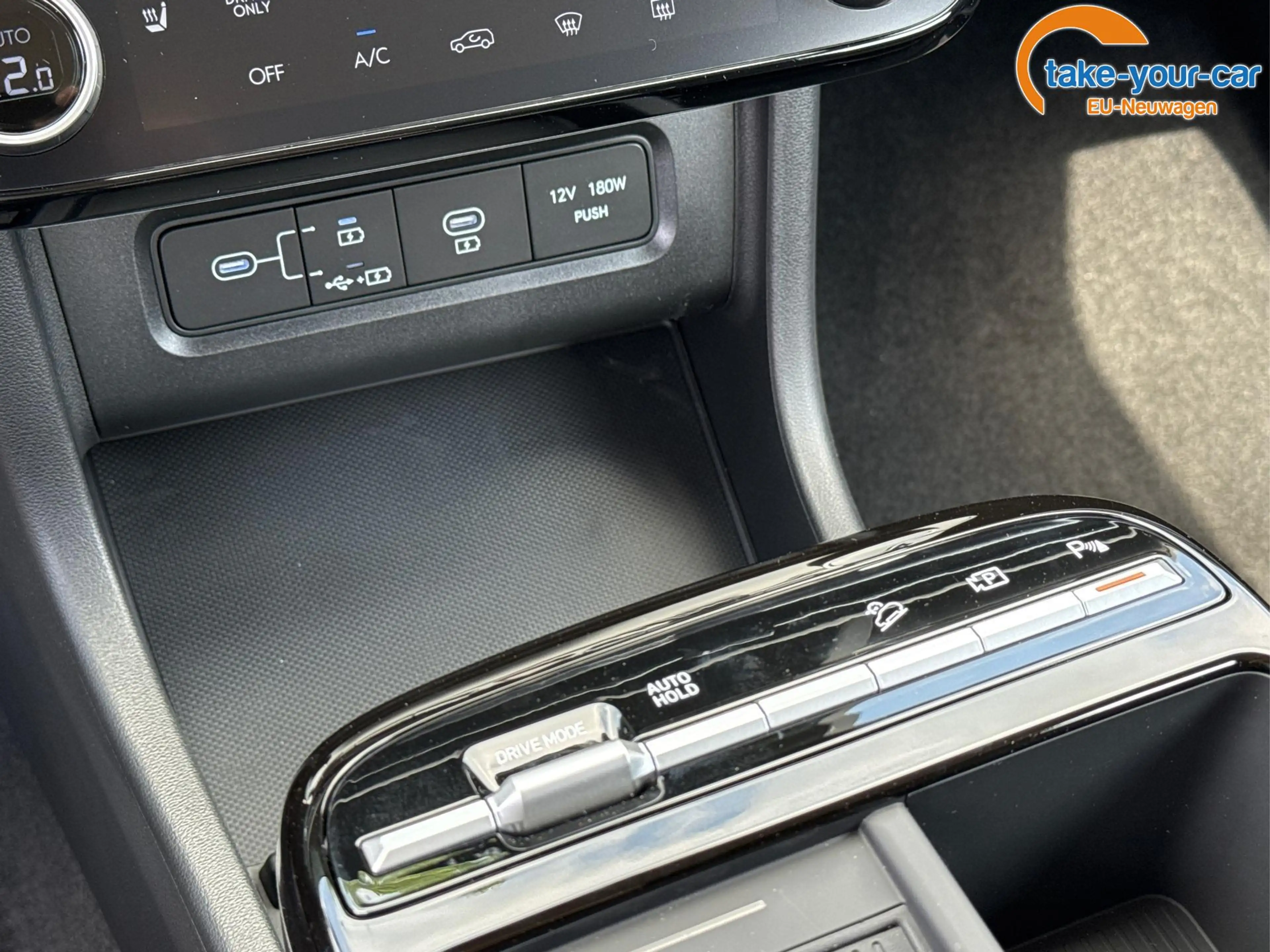 Hyundai TUCSON Style Hybrid NAVI+KAMERA+SHZ+LED+TEMPOMAT+17" A... — photo 20