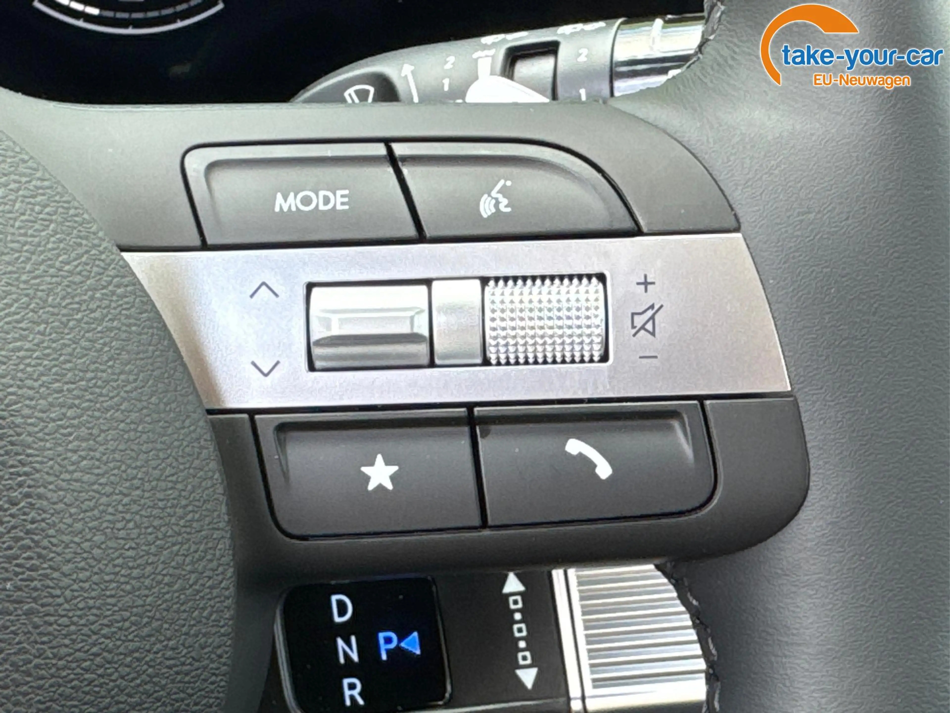 Hyundai TUCSON Style Hybrid NAVI+KAMERA+SHZ+LED+TEMPOMAT+17" A... — photo 23