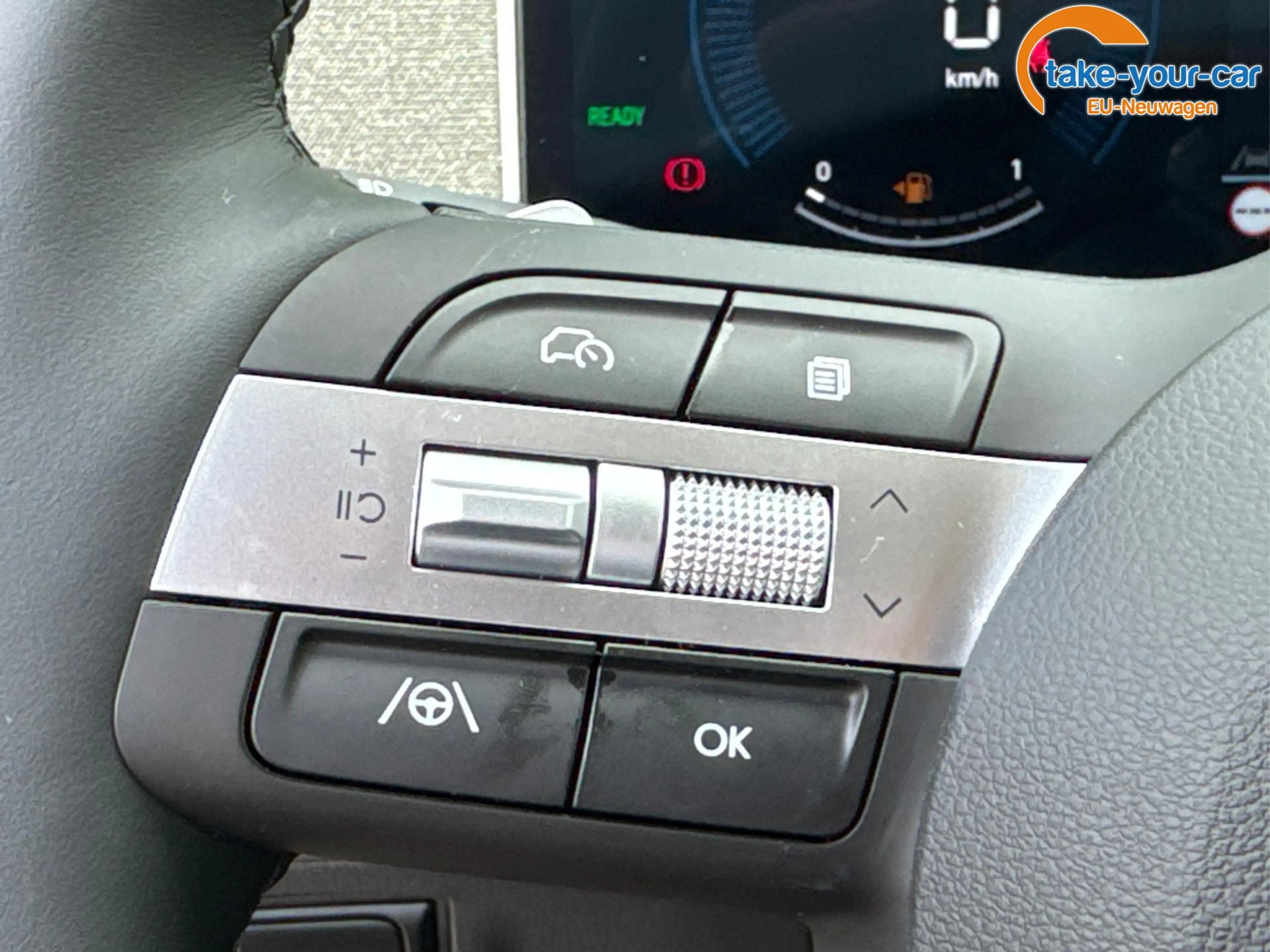 Hyundai TUCSON Style Hybrid NAVI+KAMERA+SHZ+LED+TEMPOMAT+17" A... — photo 24