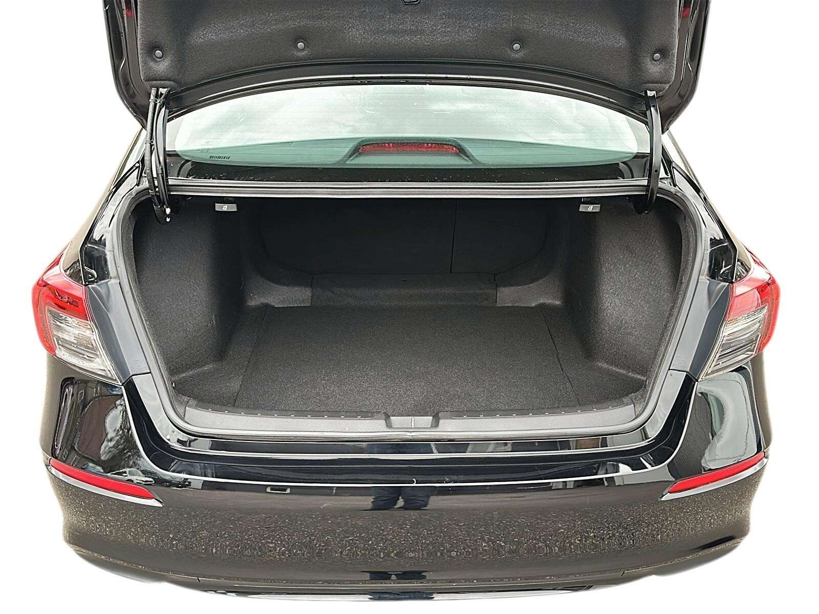 2024 Honda Civic Only $27,998! Contact us for more information! — снимка 1