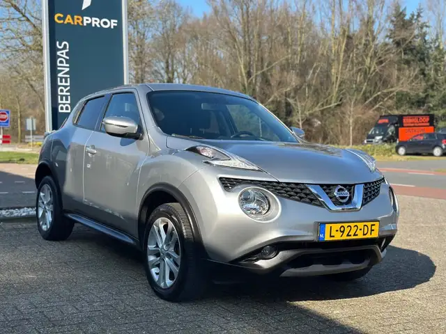 2017 Nissan Juke in Grey for sale