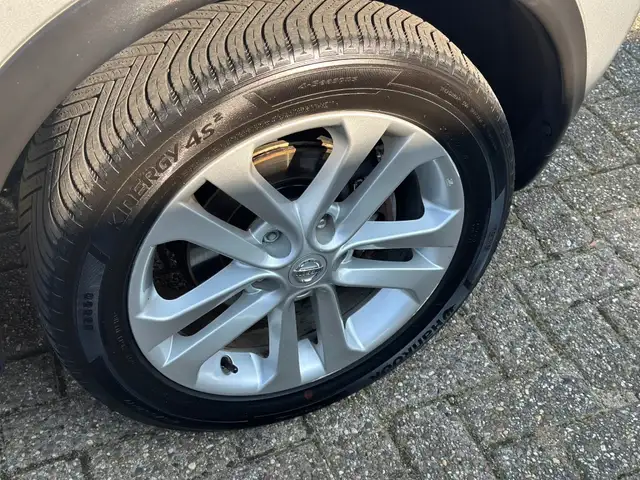 Nissan Juke view 6