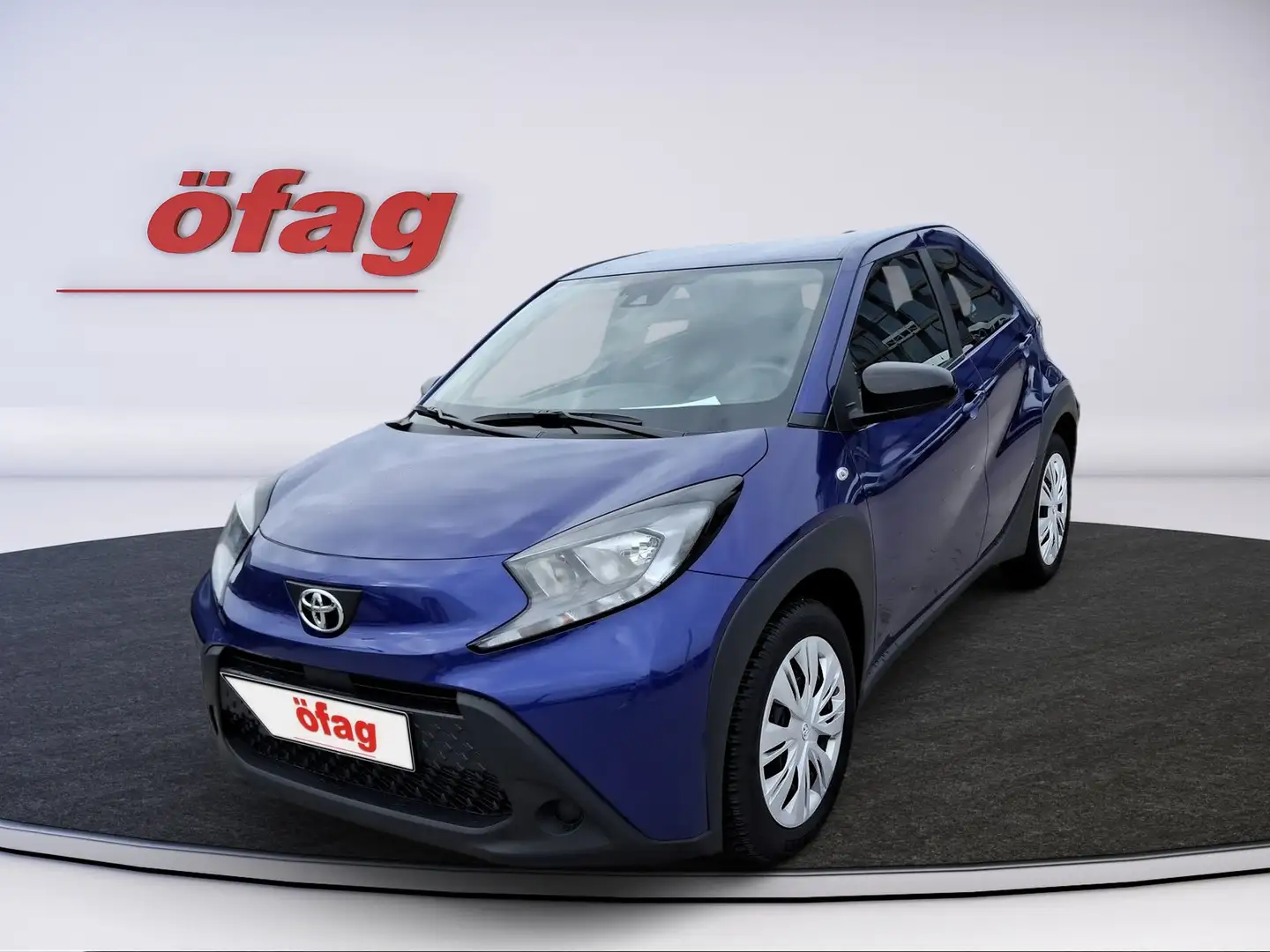 Toyota Aygo X Play 1.0 VVT-i CVT Blau - 2