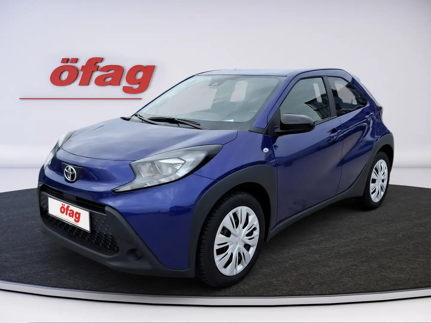 Toyota Aygo X Play 1.0 VVT-i CVT Blau - 1
