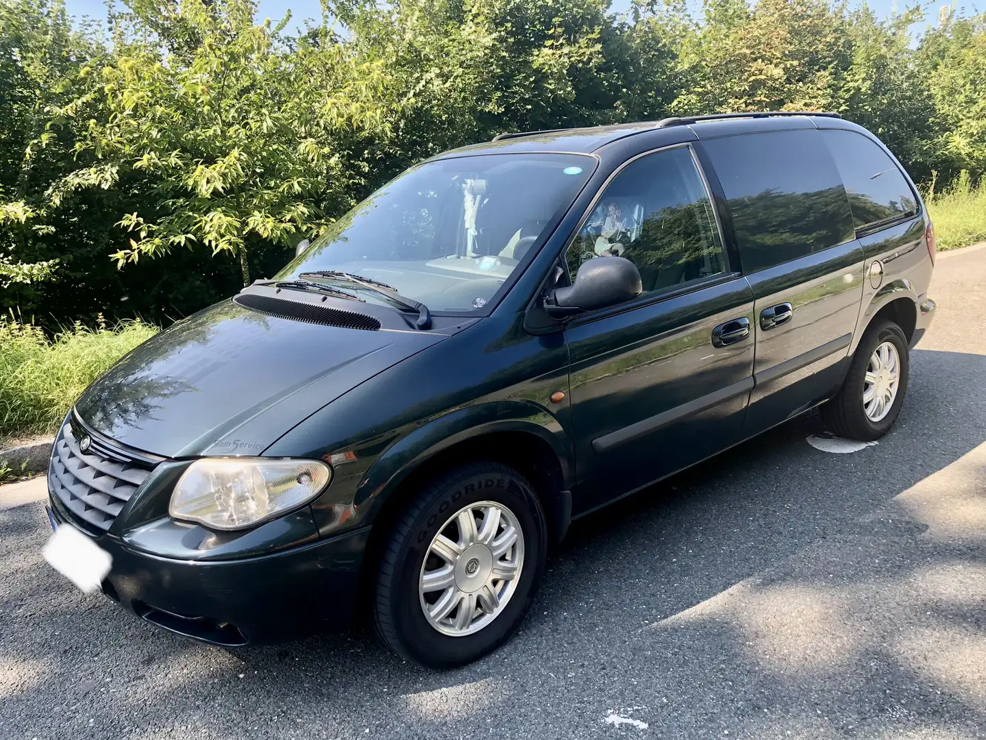 Chrysler Voyager Voyager 2,5 SE New Business CRD Ds. New Business Grün - 2