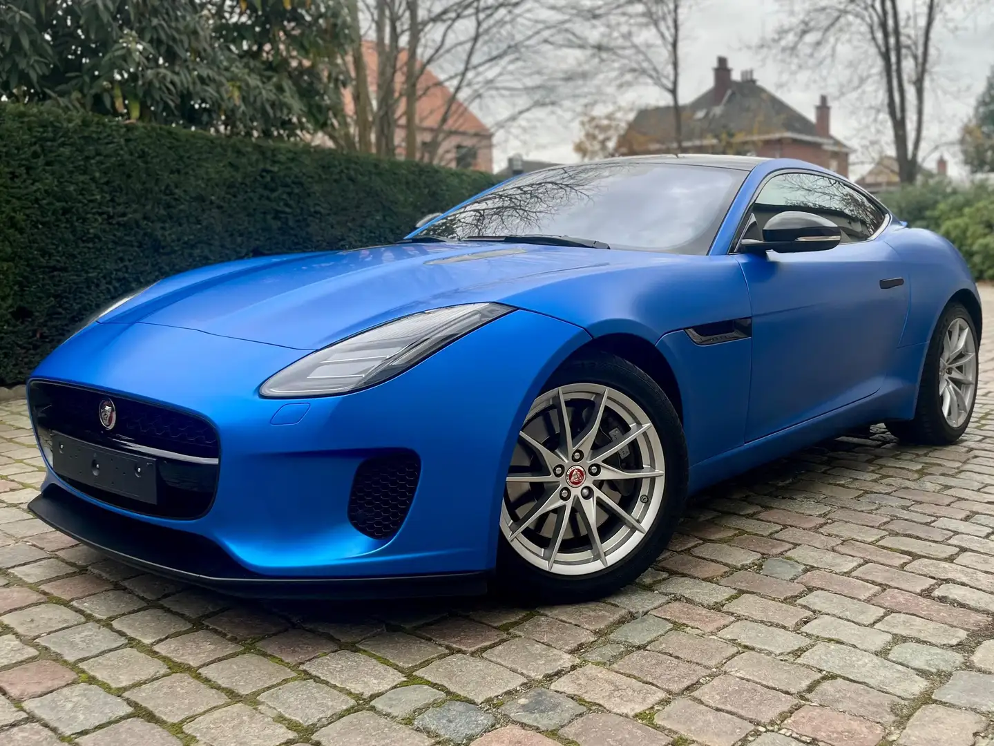 Jaguar F-Type Coupé 2.0 i4 P200  ### 37000 km ### Bleu - 1