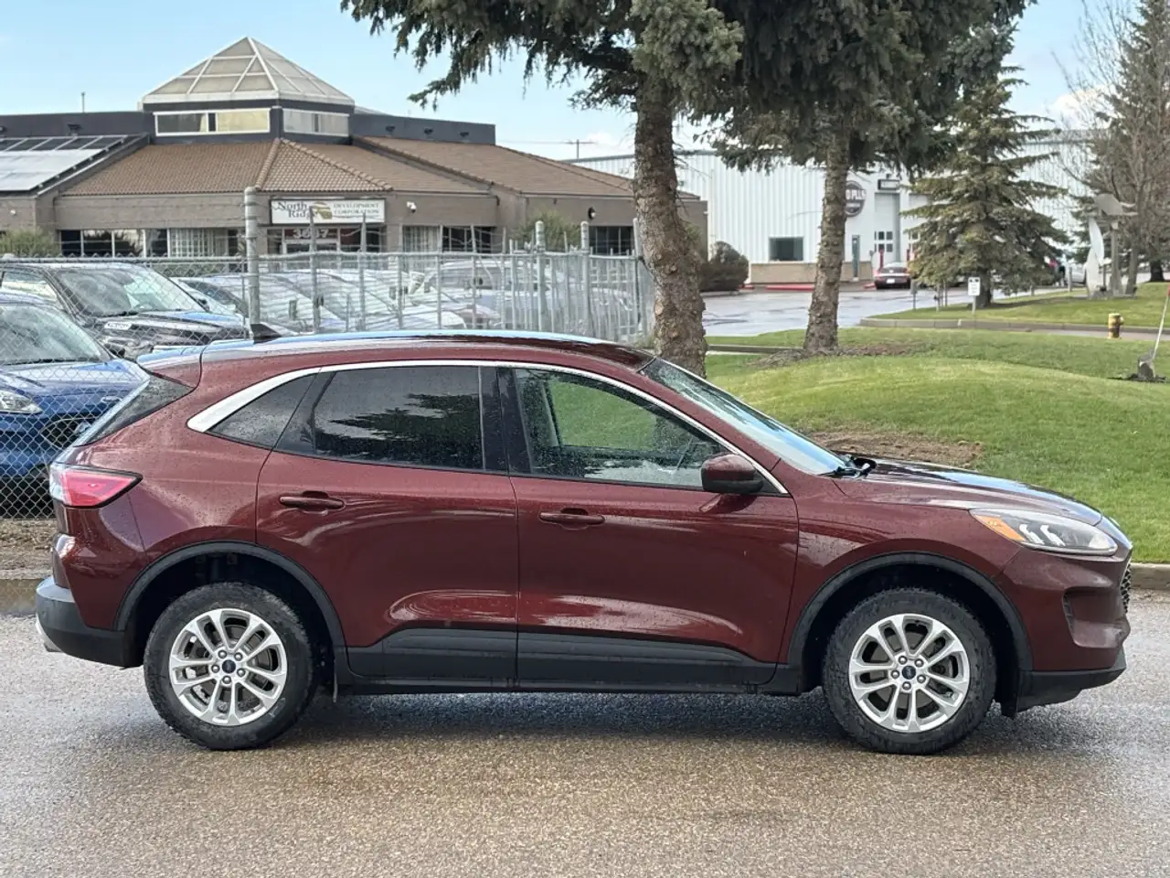 Ford Escape снимка Ford Escape