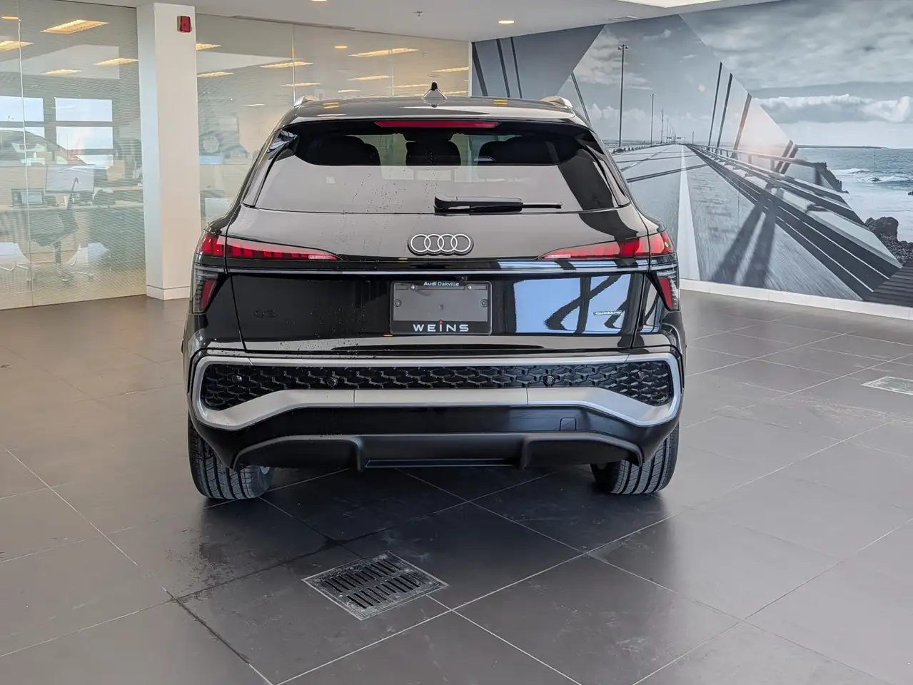 Audi Q3 снимка Audi Q3