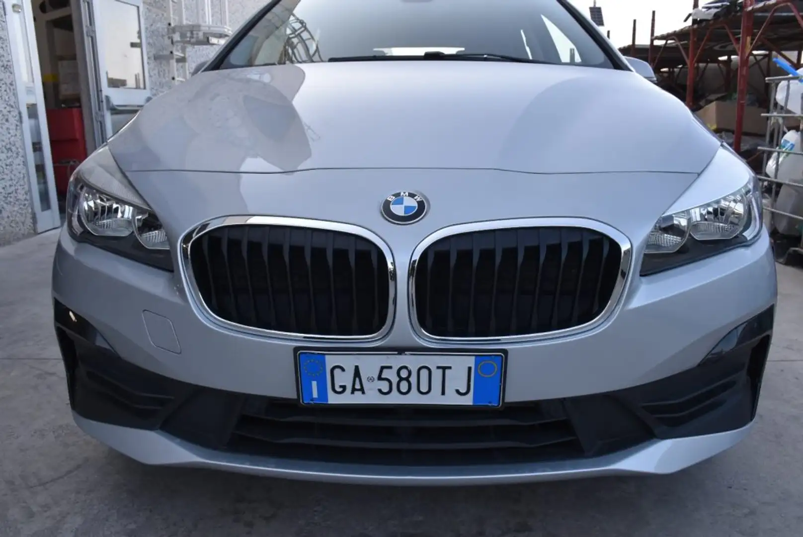 BMW 216 d Active Tourer Business Grigio - 2