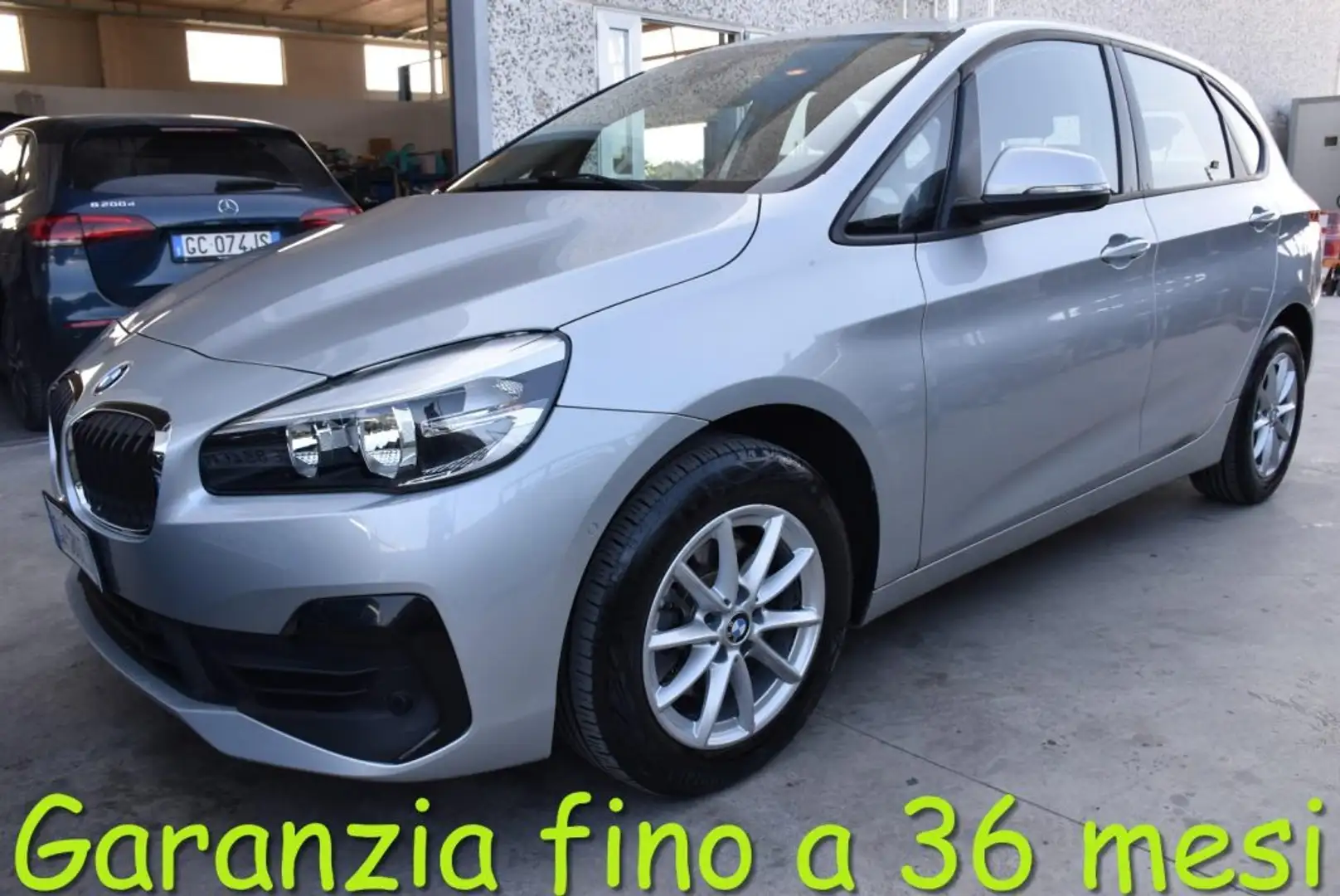 BMW 216 d Active Tourer Business Grigio - 1