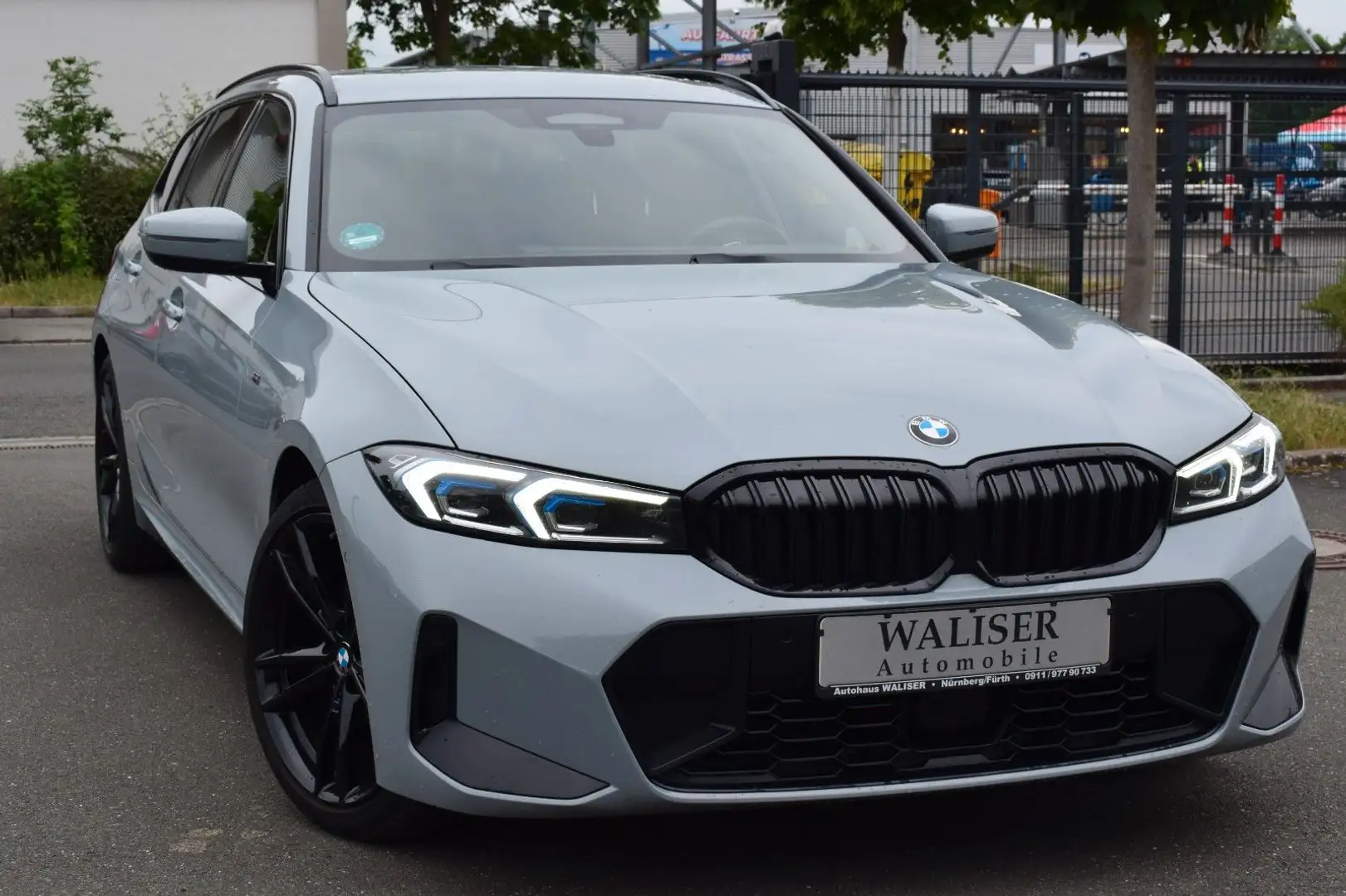 BMW 320 d xDrive Touring M Sport Standh./ACC/Shadow Gris - 1