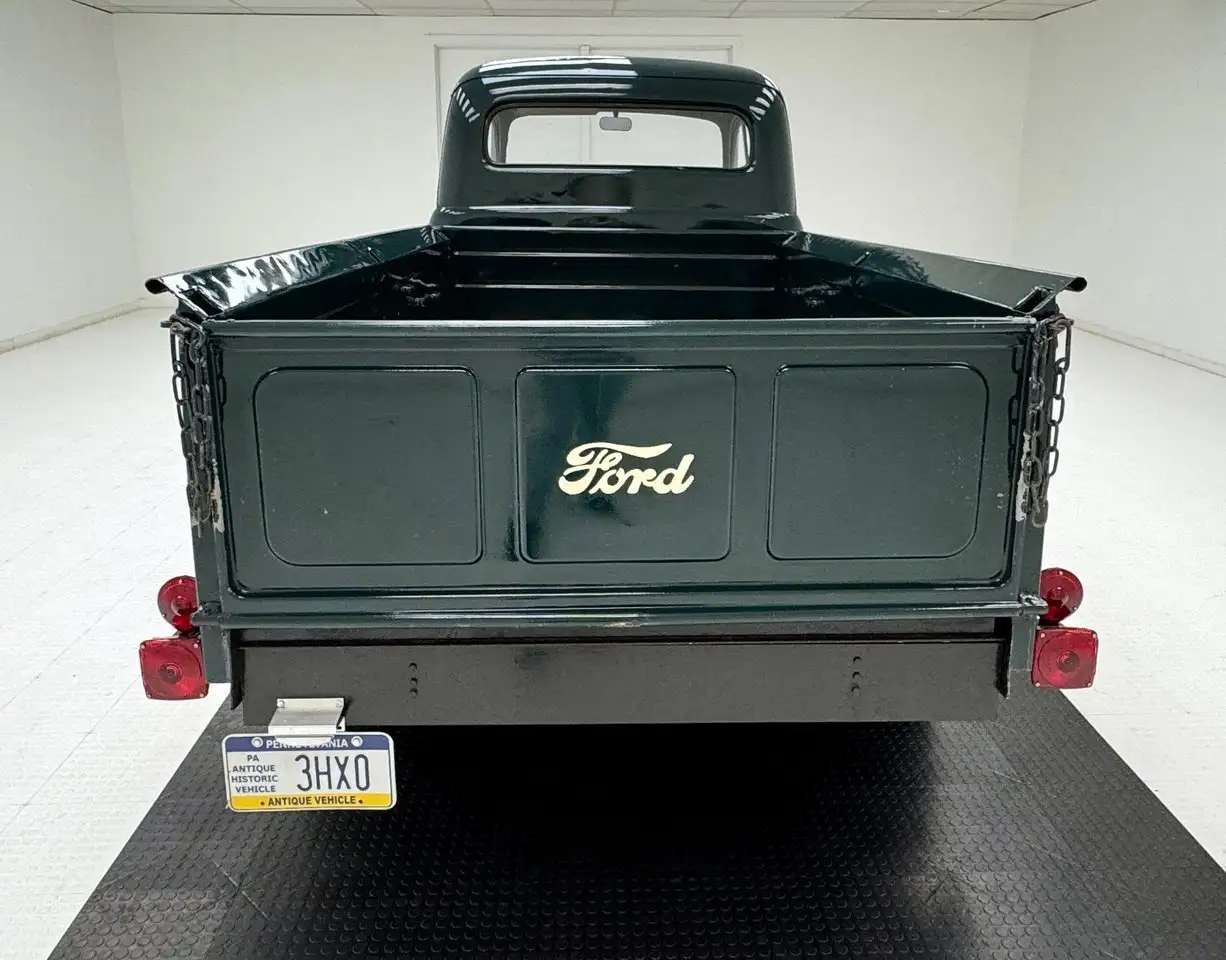 Ford 3/4 Ton HD Long Bed Pickup, foto 4
