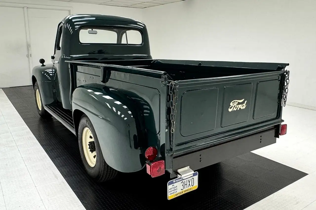 Ford 3/4 Ton HD Long Bed Pickup, foto 3