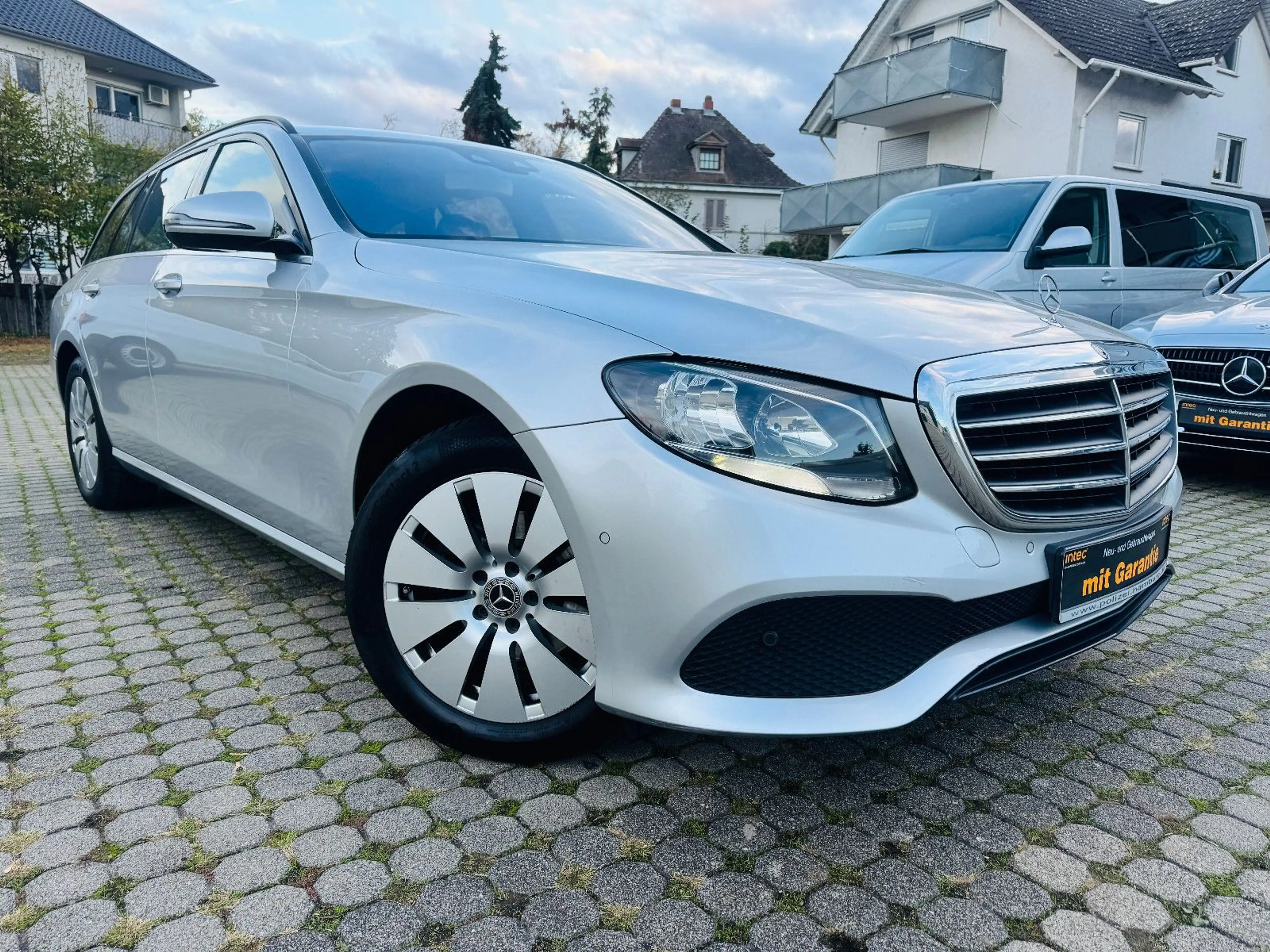 Mercedes-Benz E 220 E220 E-Klasse T-Modell Kamera COMAND TOP-Zustand