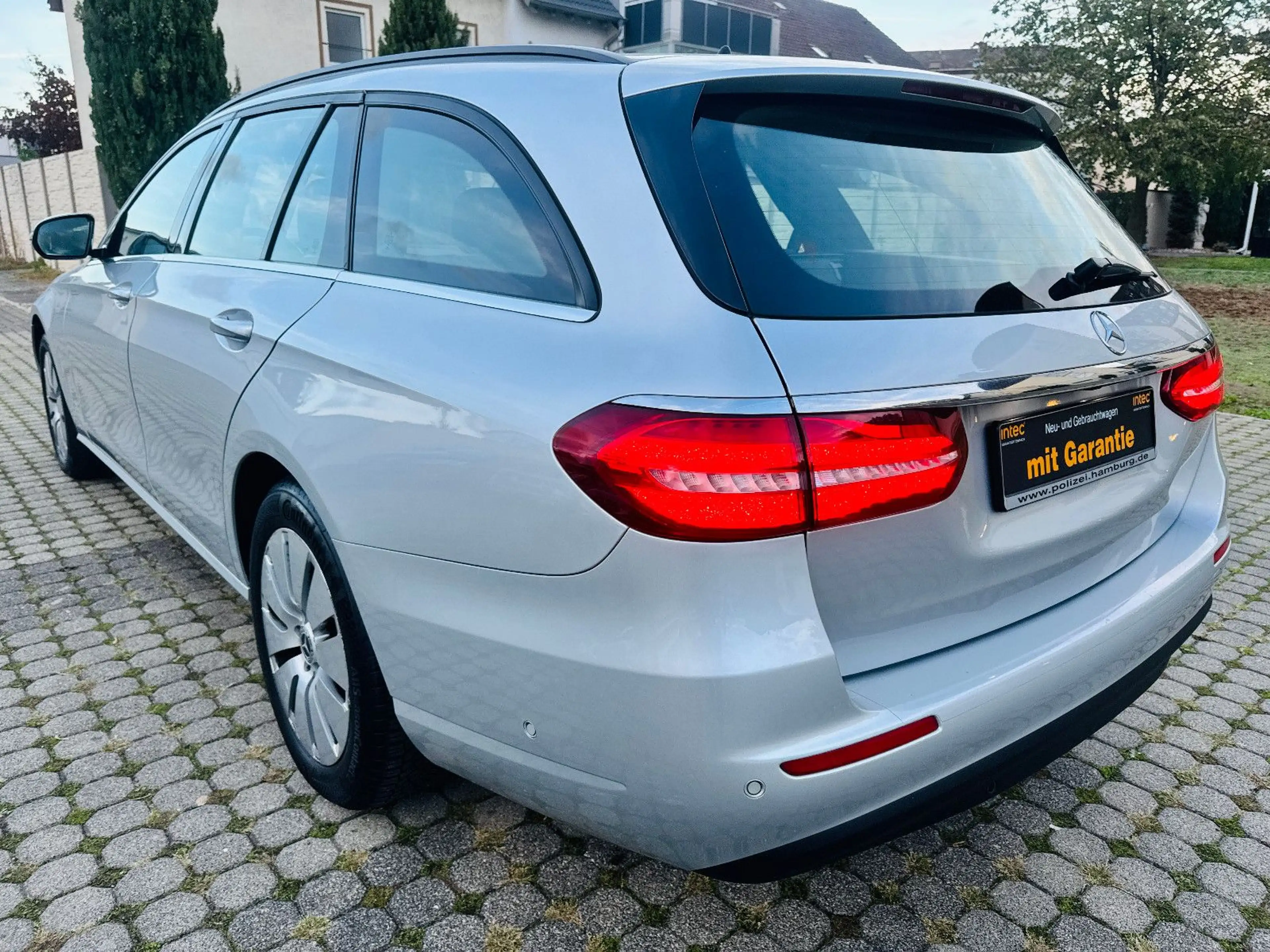 Mercedes-Benz E 220 E220 E-Klasse T-Modell Kamera COMAND TOP-Zustand — photo 9