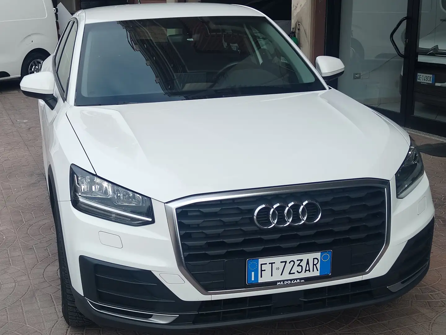 Audi Q2 30 1.6 tdi Blanc - 2