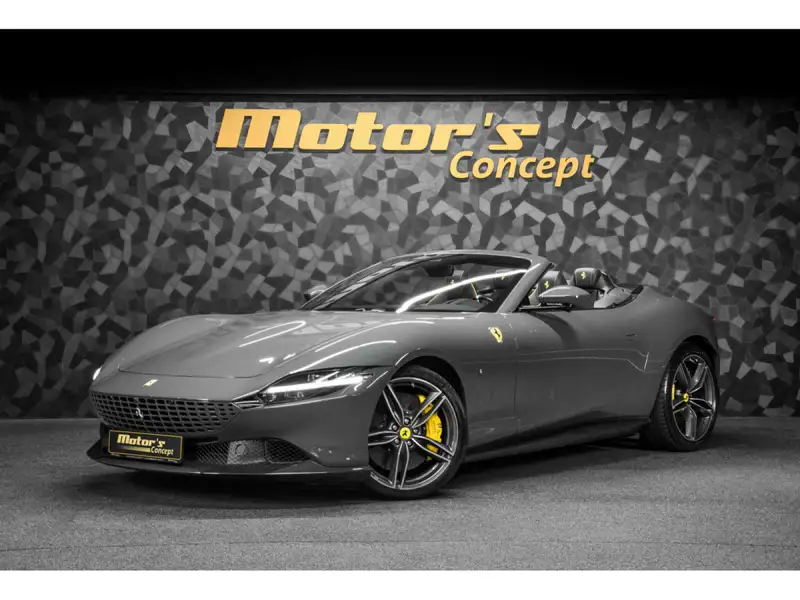 FERRARI Roma