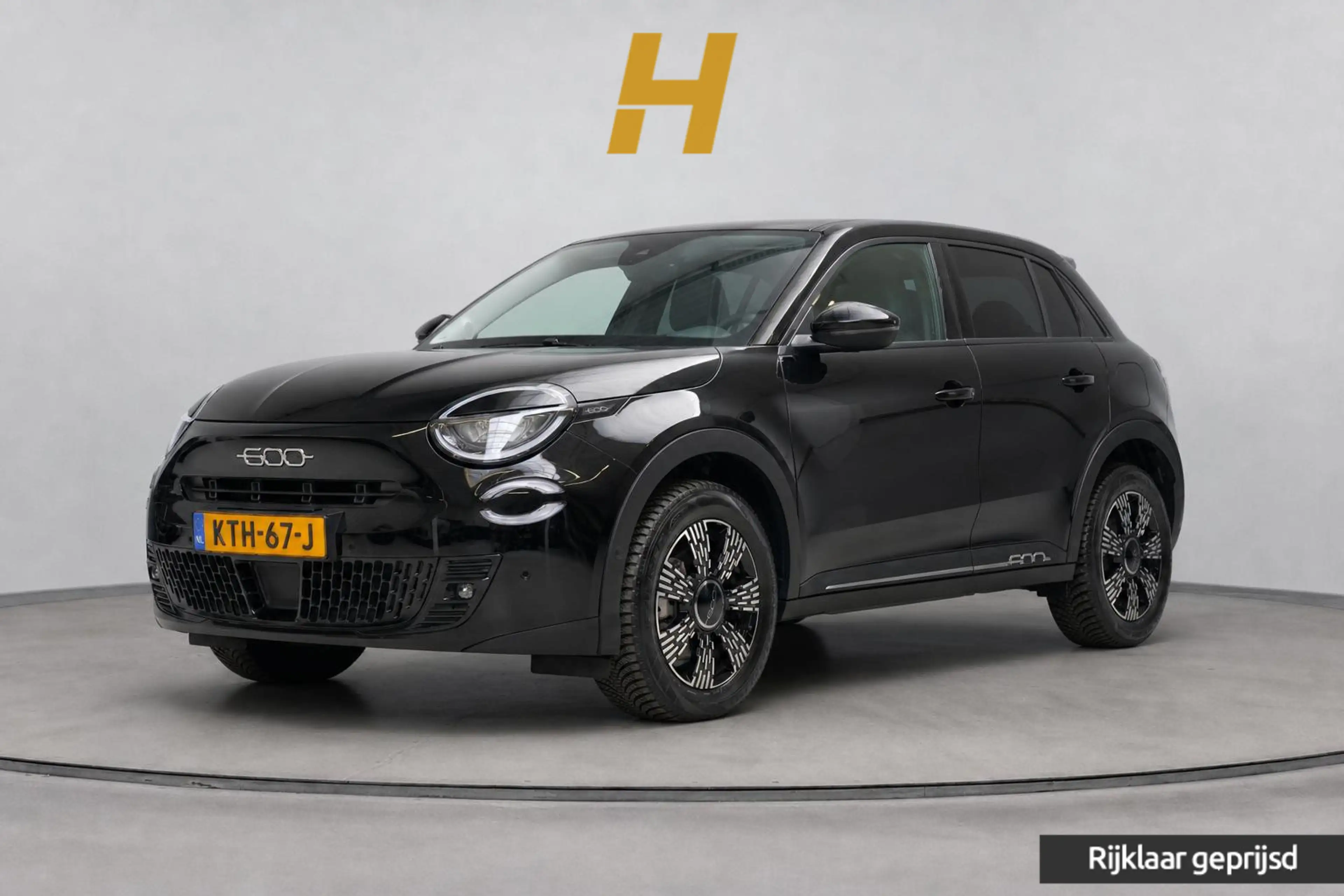 Fiat 600 1.2 Hybrid Urban | Achteruitrijcamera | Carplay |