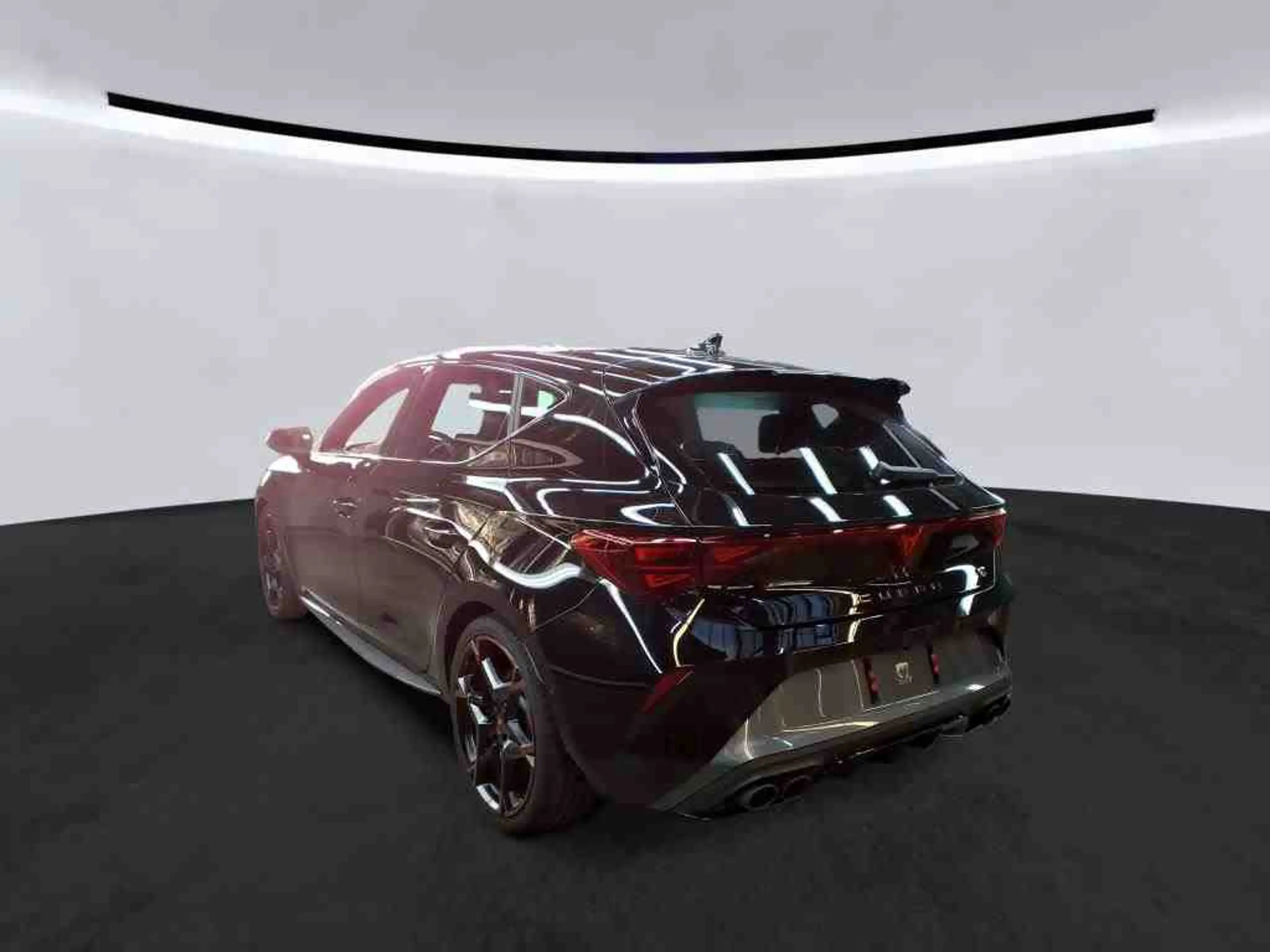 CUPRA Leon VZ 2.0 TSI Pano Matrix Sennheiser ACC LM19 — photo 5