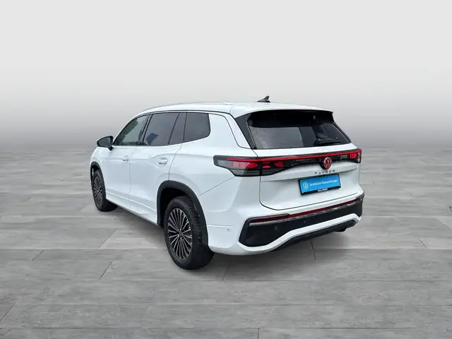 Volkswagen Tayron view 4