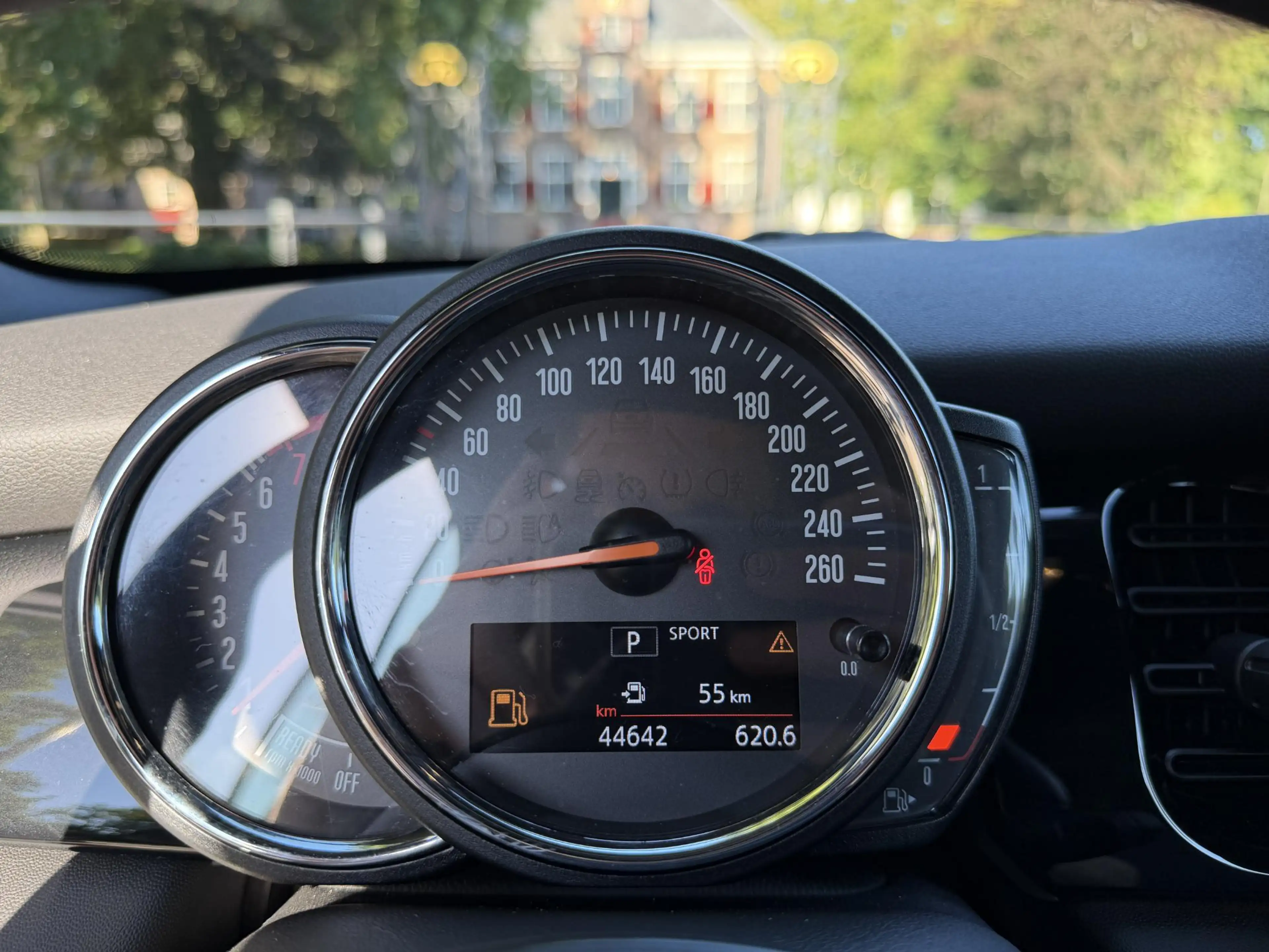 MINI Cooper S Cabrio MINI | Led | Black Trim | BTW | Rooftop Grey | — photo 12