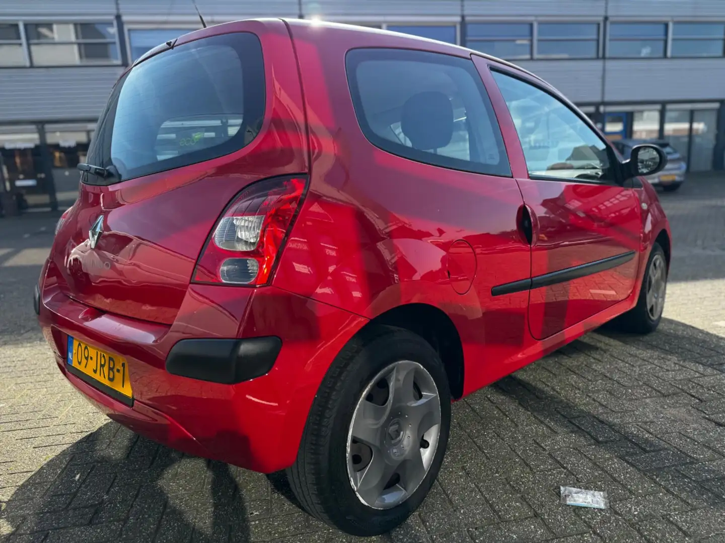 Renault Twingo 1.2 Authentique Rood - 2
