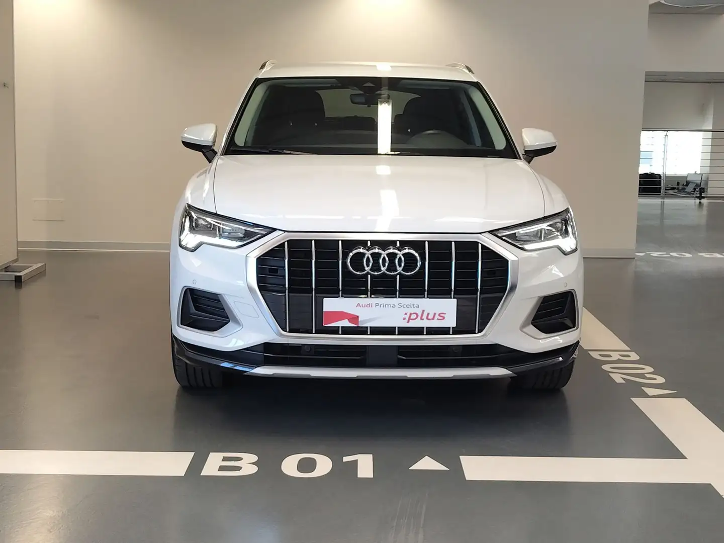 Audi Q3 Q3 35 TDI S tronic Business Advanced Wit - 2