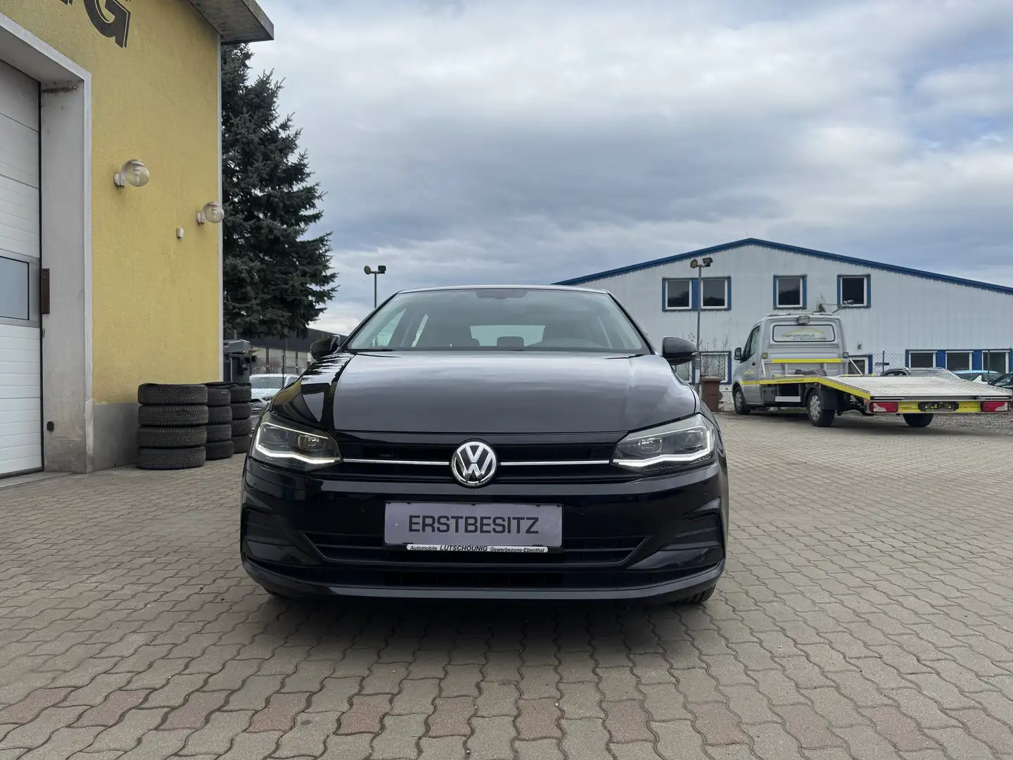 Volkswagen Polo 1.0 TSI Higline Schwarz - 1