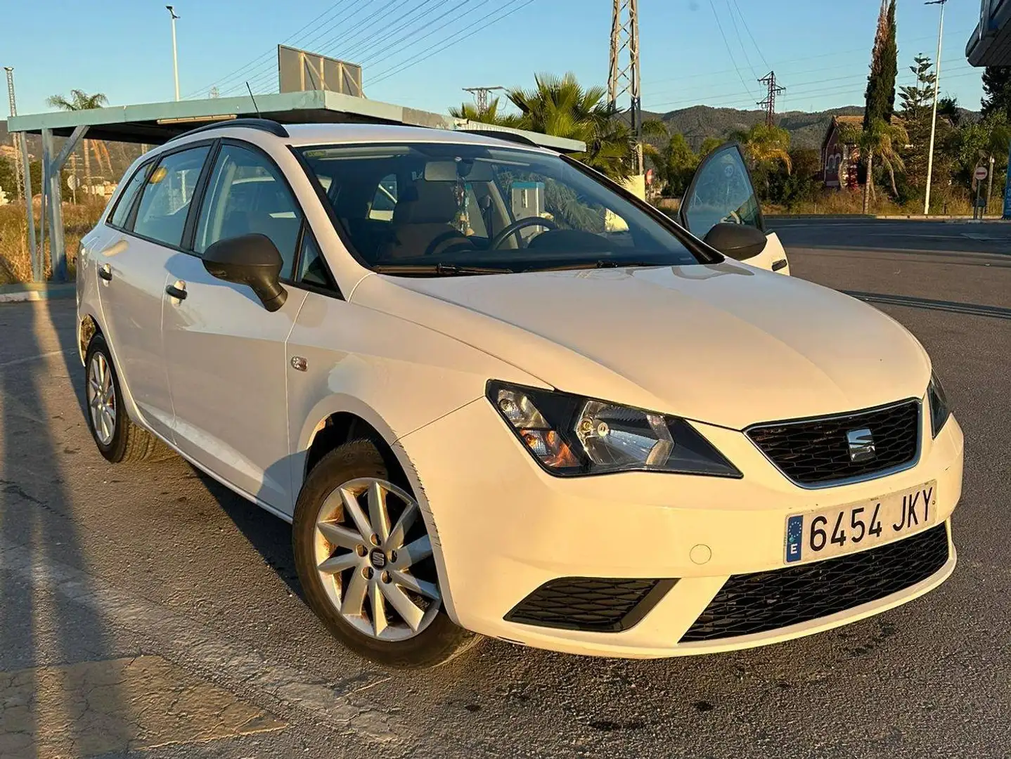SEAT Ibiza Ibiza ST 1.4TDI CR S Blanco - 1