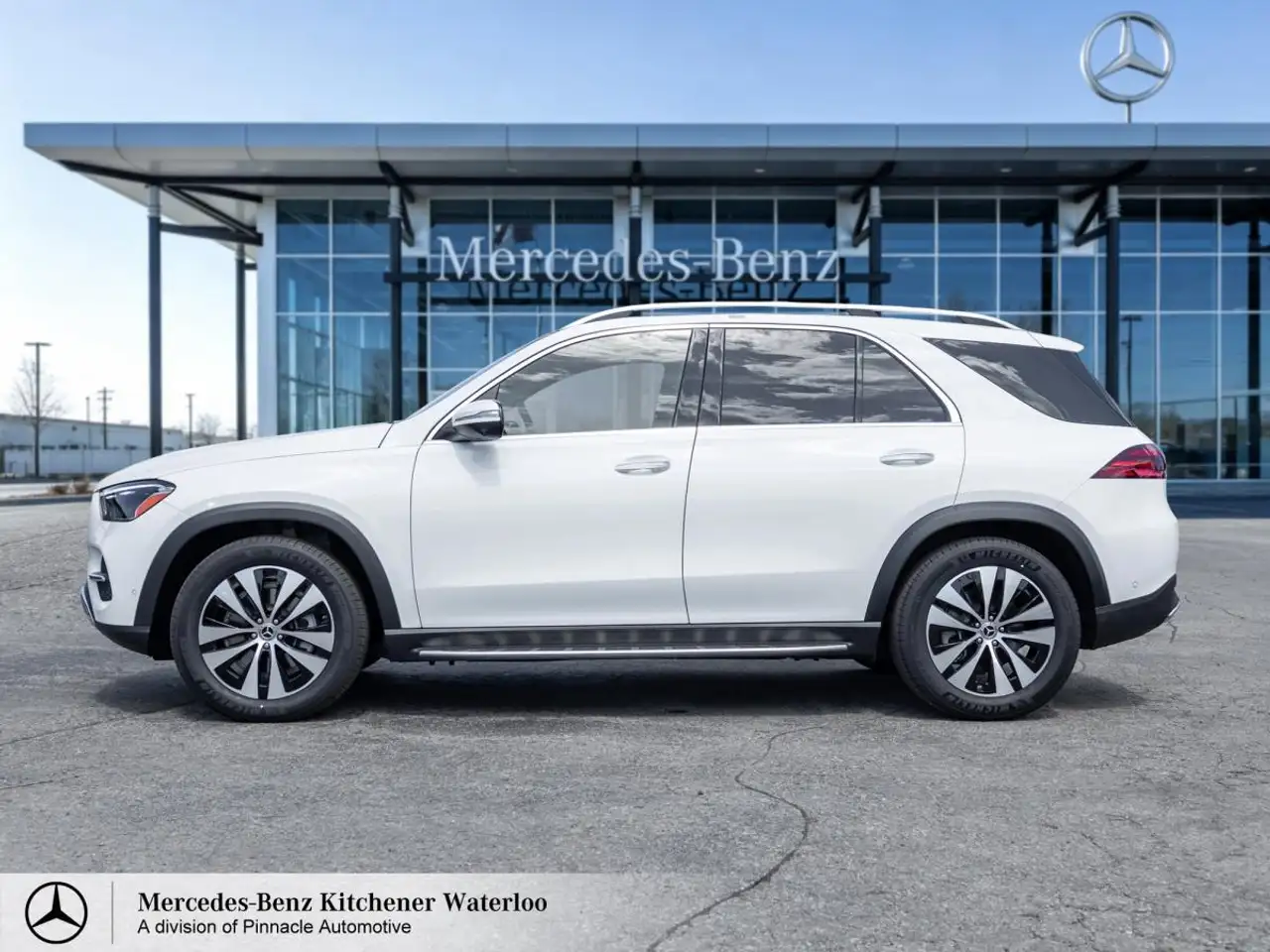Mercedes-Benz GLE снимка Mercedes-Benz GLE