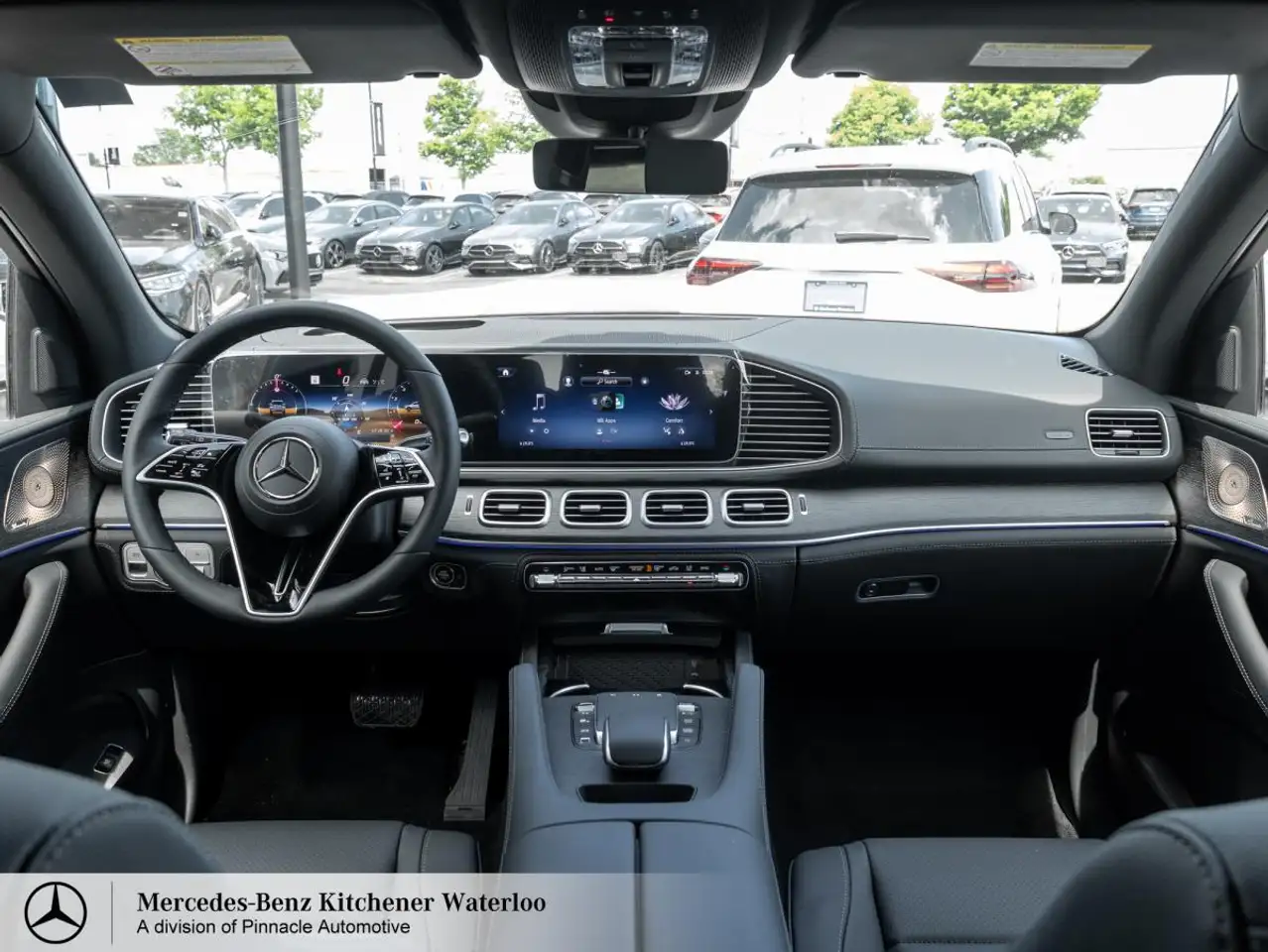 Mercedes-Benz GLE снимка Mercedes-Benz GLE